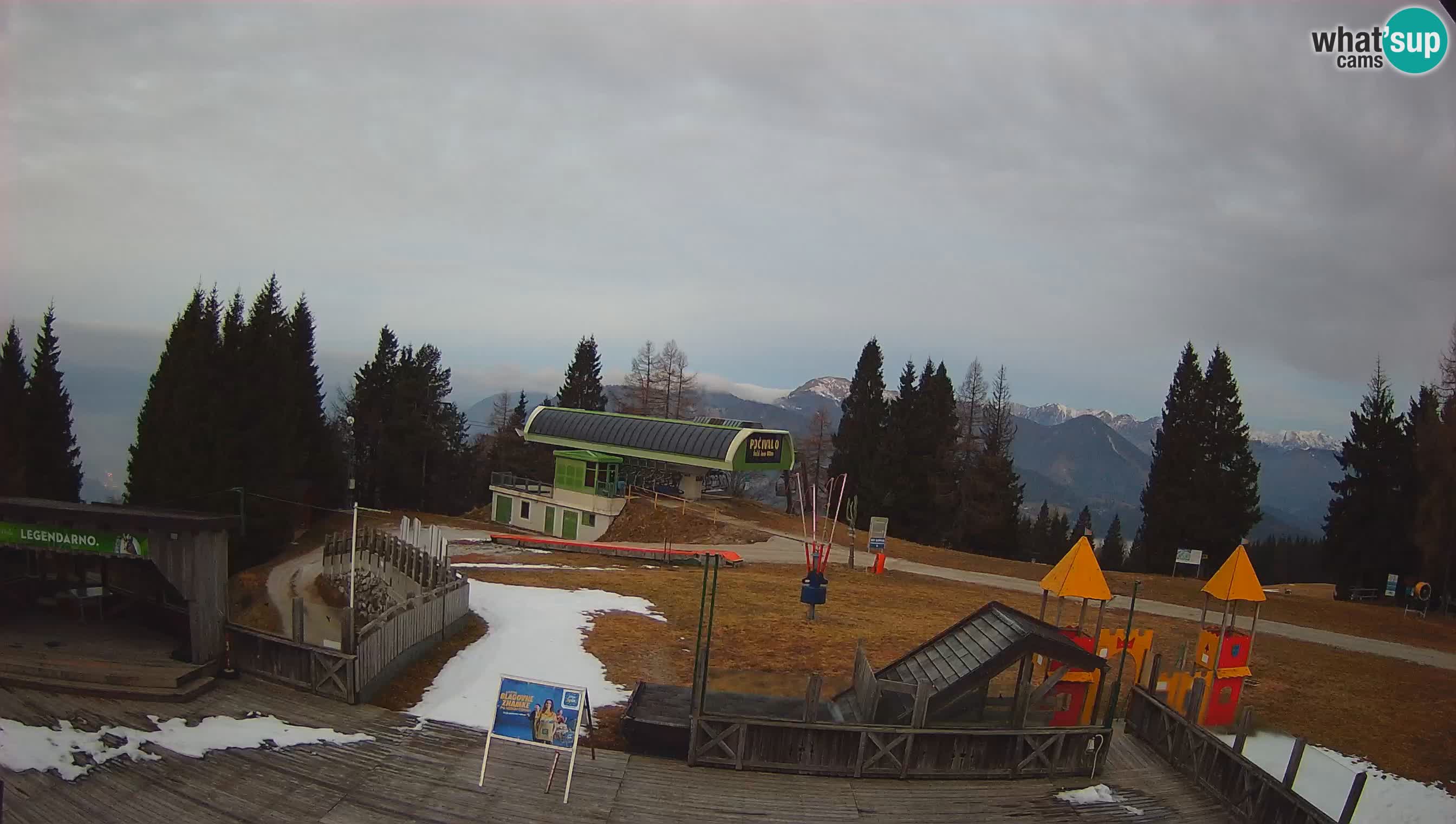 Alpska Perla Ski hotel Cerkno Počivalo webcam – Slovenia