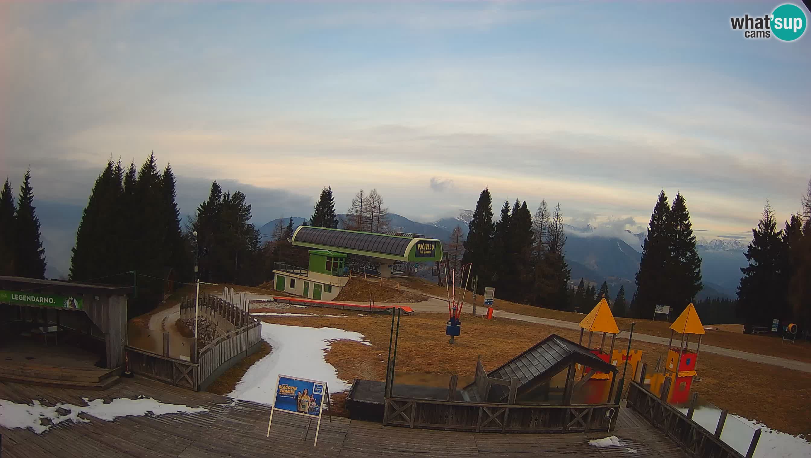 Alpska Perla kamera Cerkno Počivalo