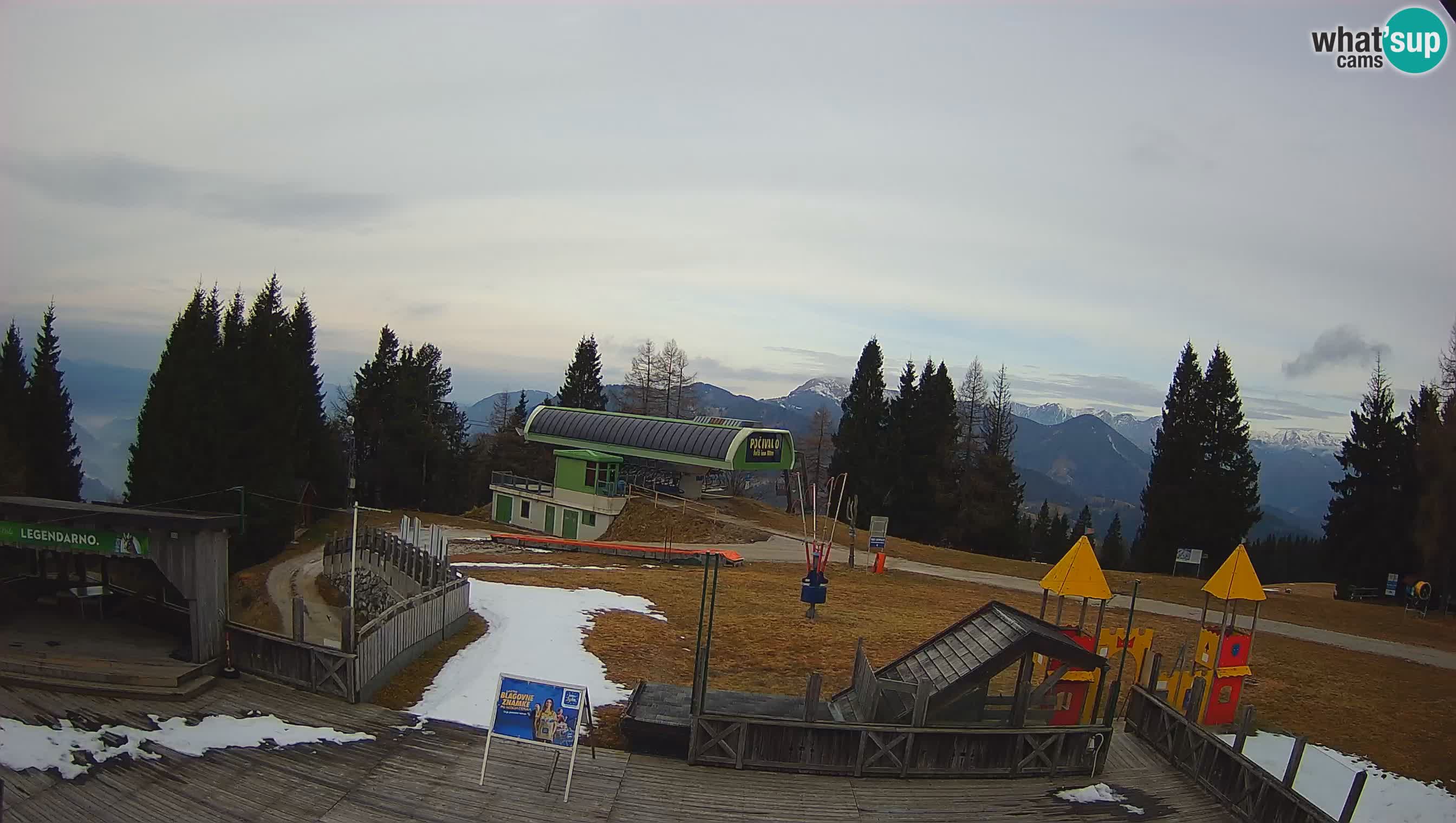 Webcam de la station de ski des Alpes slovènes à Cerkno Počivalo