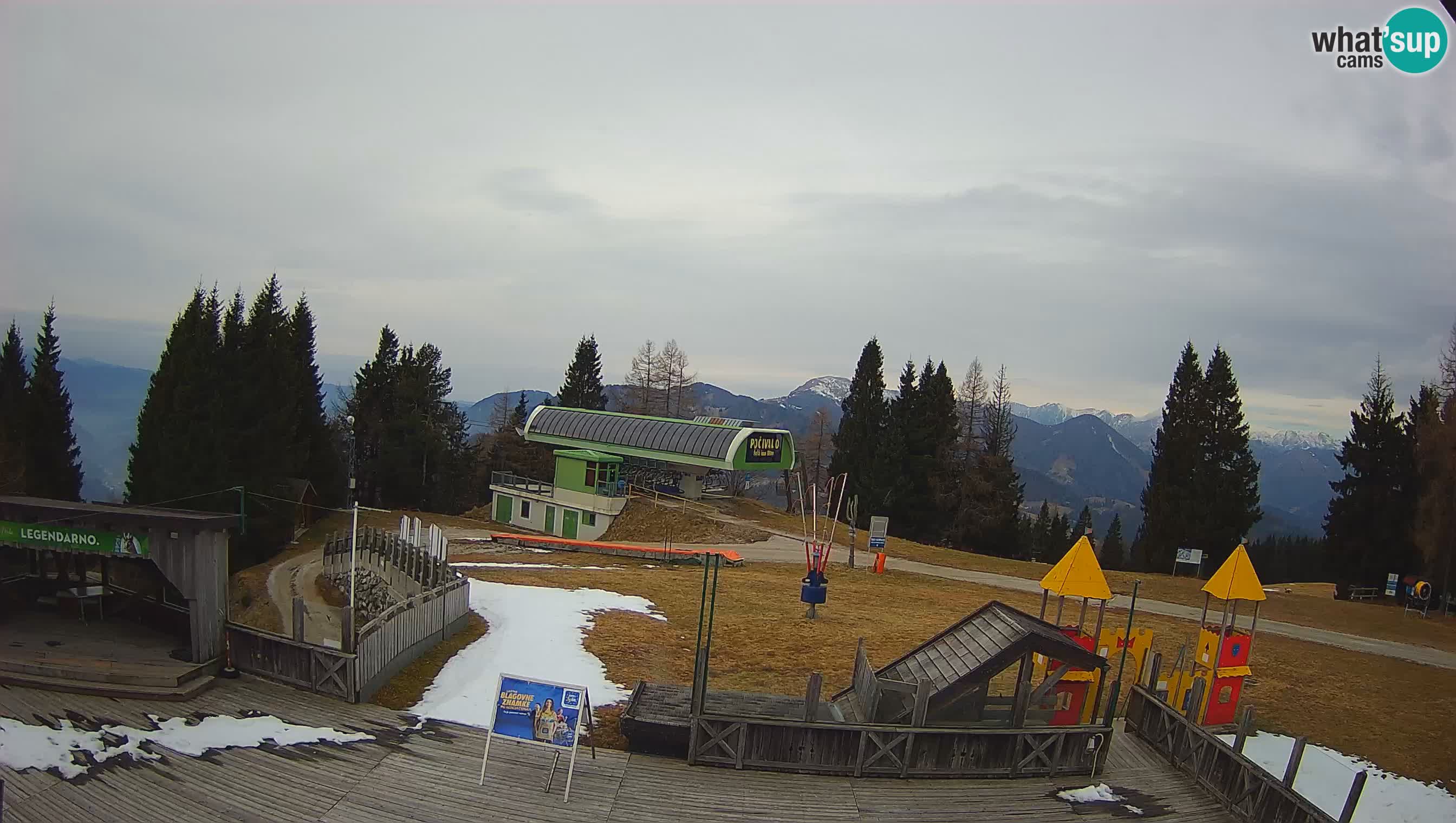 Webcam Počivalo – Alpska Perla | Vista live dalla stazione sciistica di Cerkno