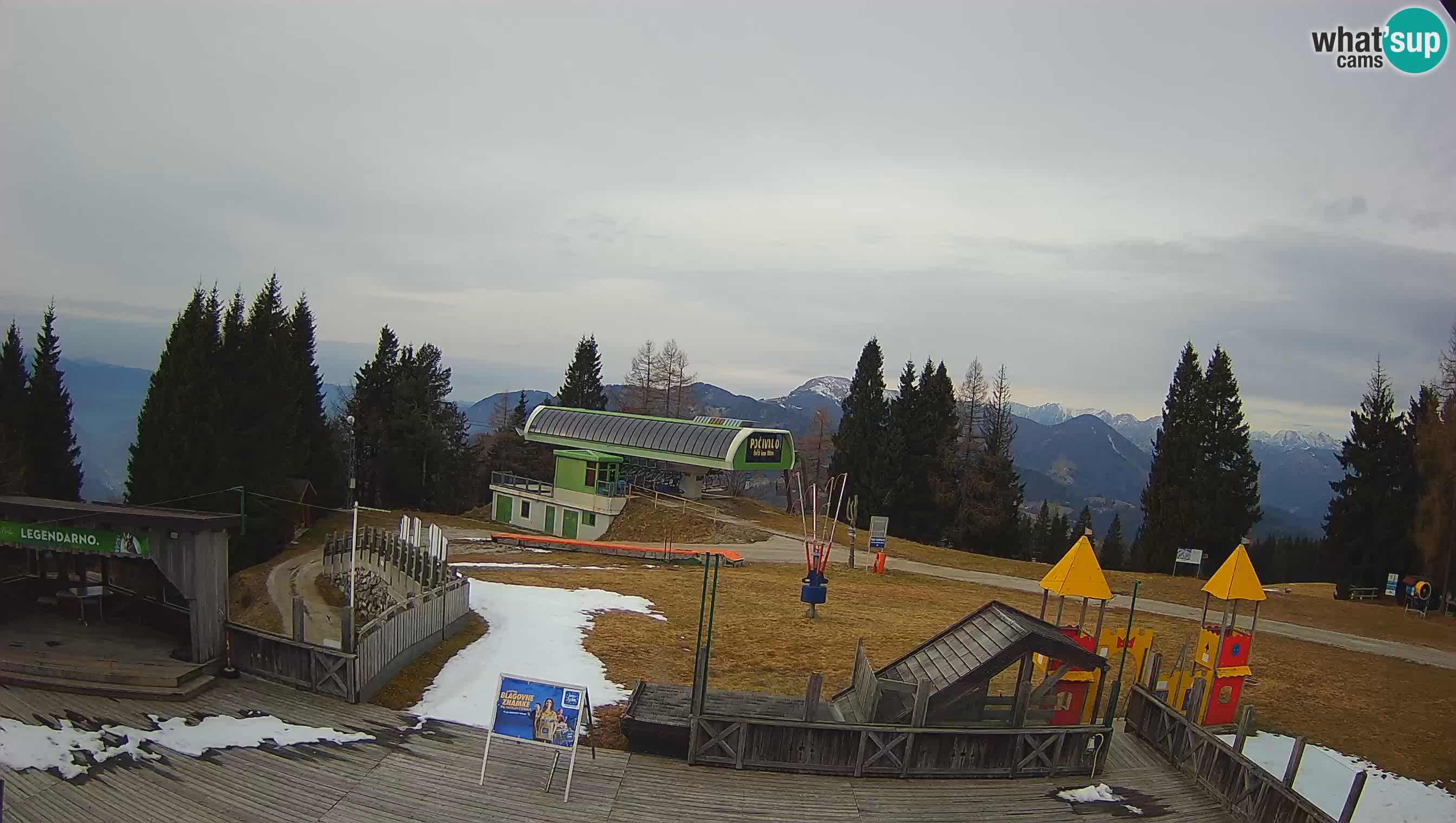 Webcam de la station de ski des Alpes slovènes à Cerkno Počivalo