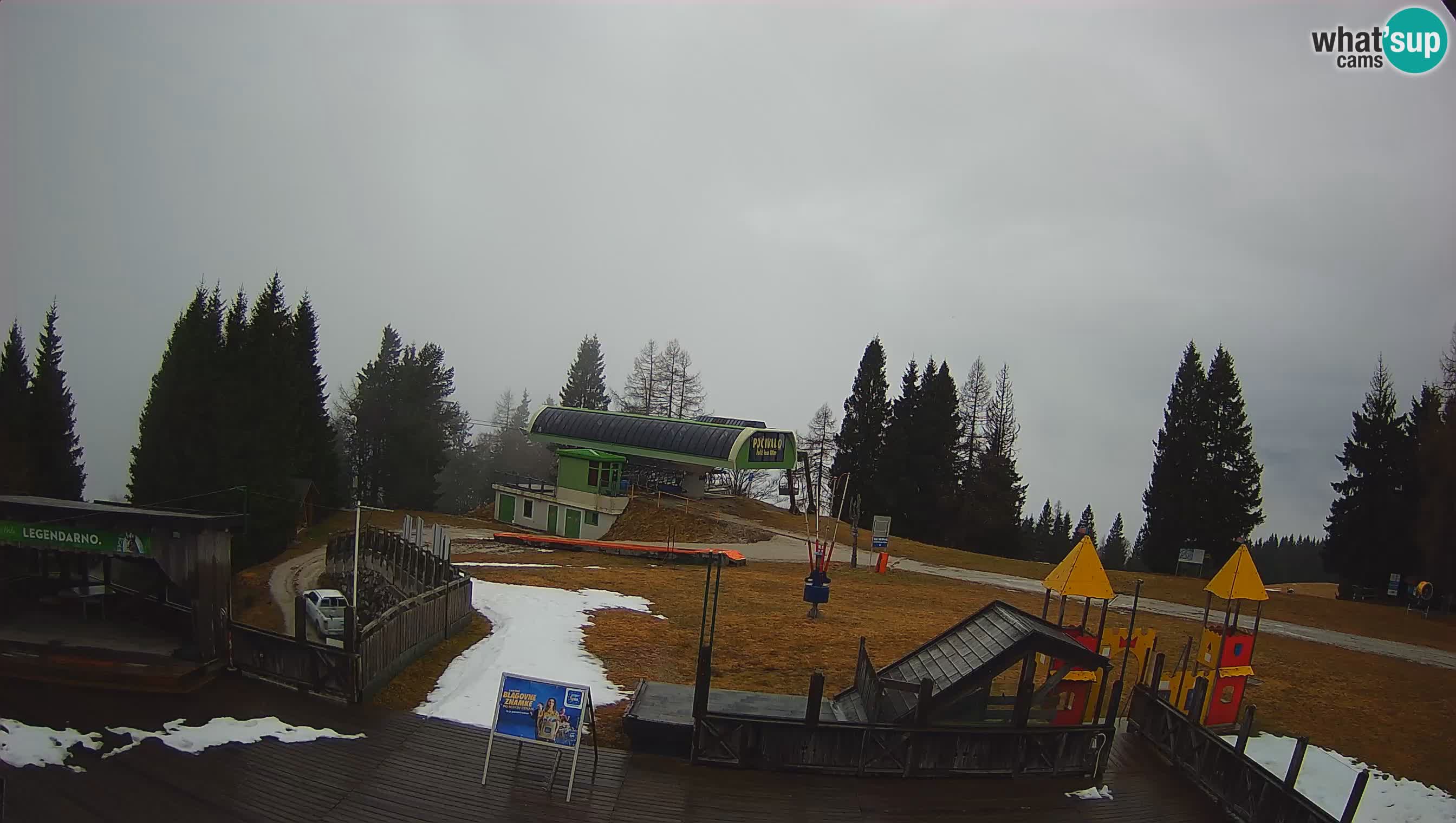 Webcam de la station de ski des Alpes slovènes à Cerkno Počivalo