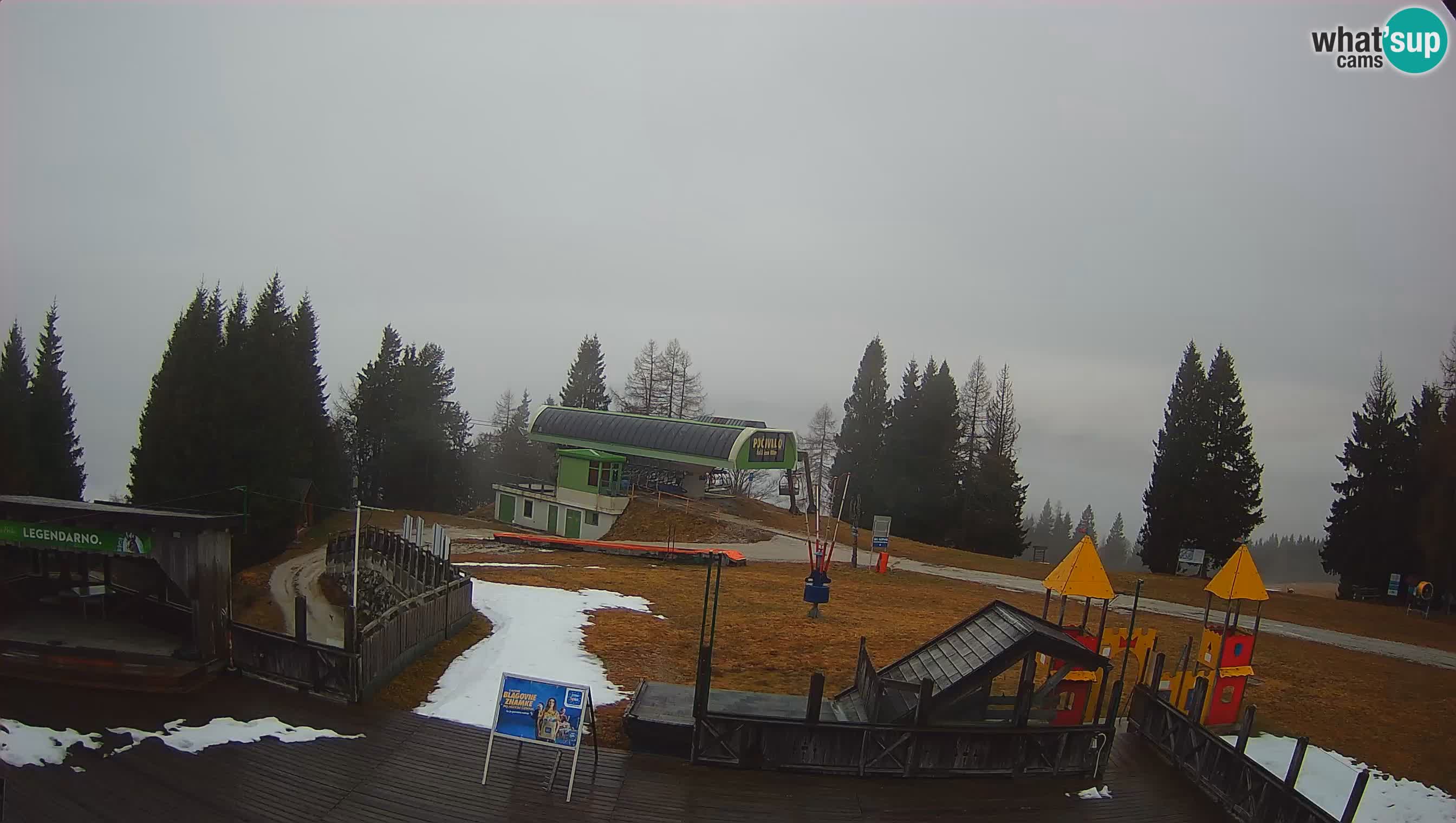 Webcam de la station de ski des Alpes slovènes à Cerkno Počivalo