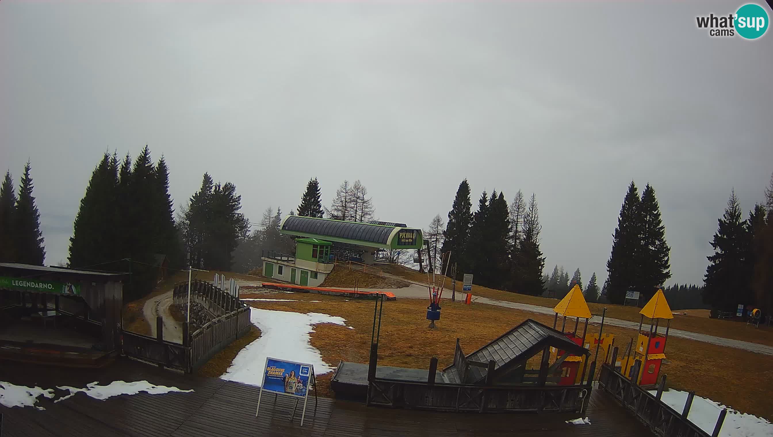 Webcam de la station de ski des Alpes slovènes à Cerkno Počivalo