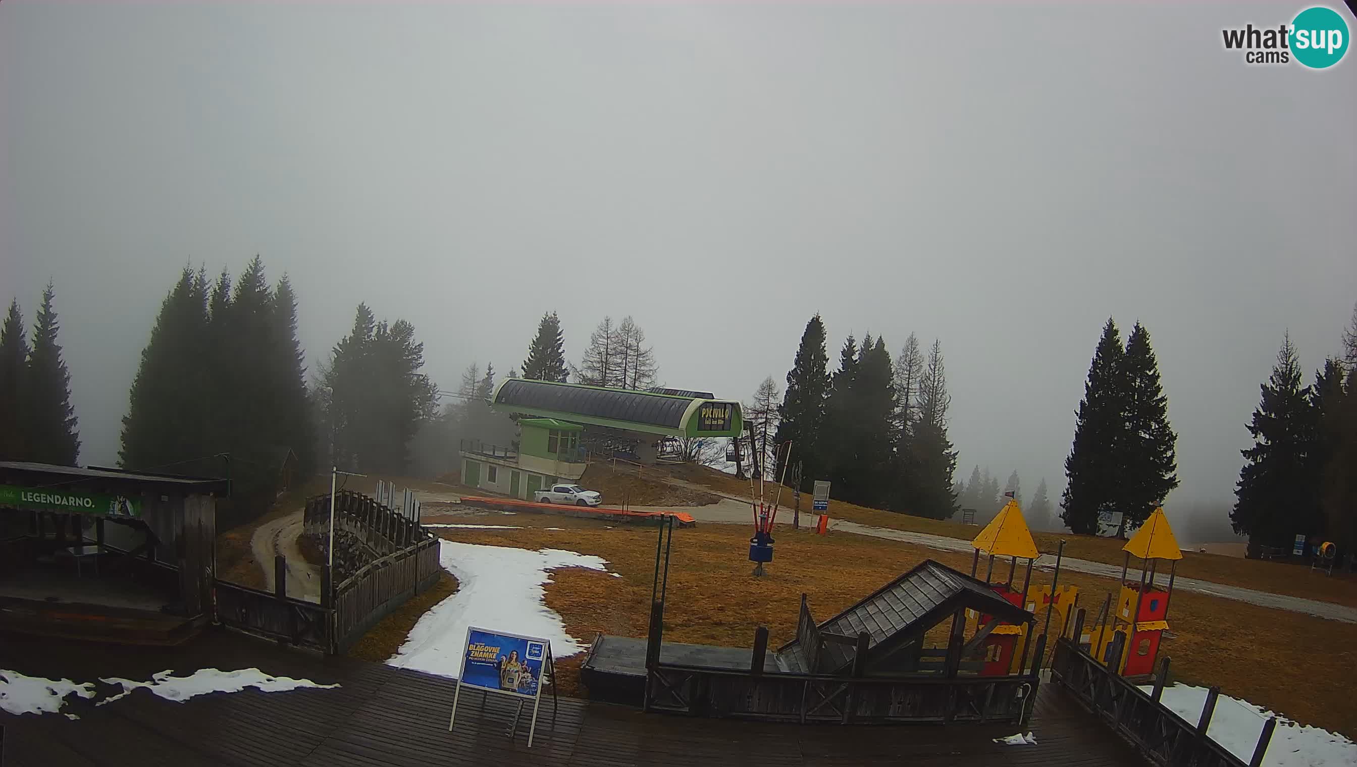 Cámara web Počivalo – Alpska Perla | Vista en vivo desde la estación de esquí Cerkno