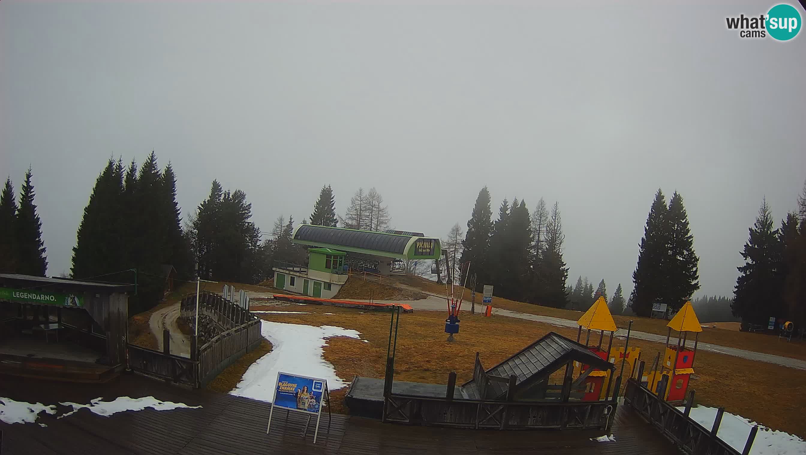 Webcam de la station de ski des Alpes slovènes à Cerkno Počivalo