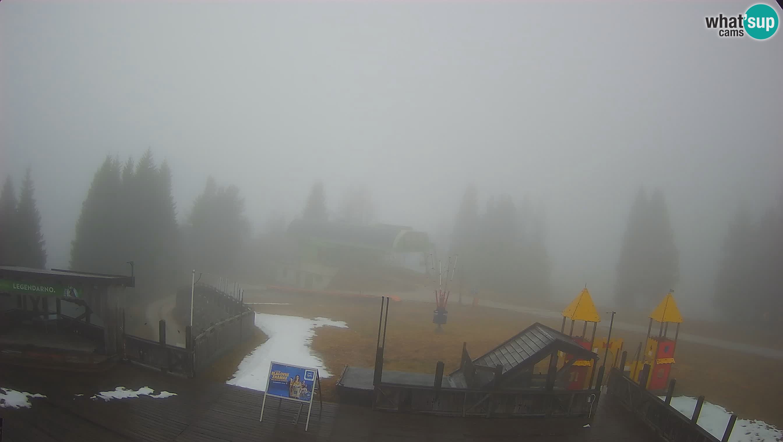 Alpska Perla Ski center Cerkno Počivalo webcam – Slovenia