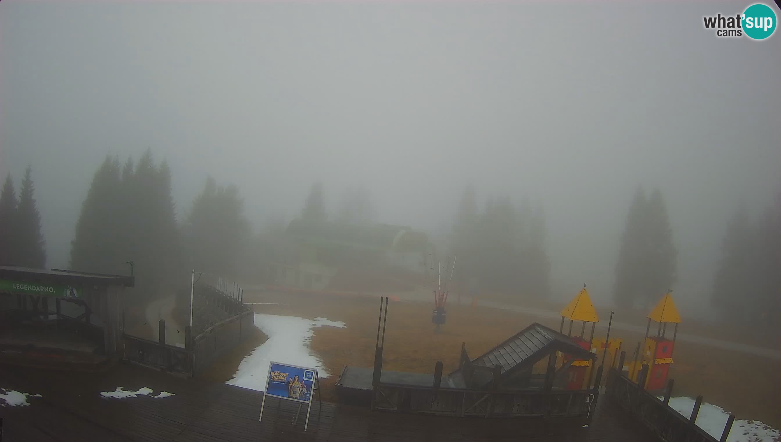 Alpska Perla Ski center Cerkno Počivalo webcam – Slovenia