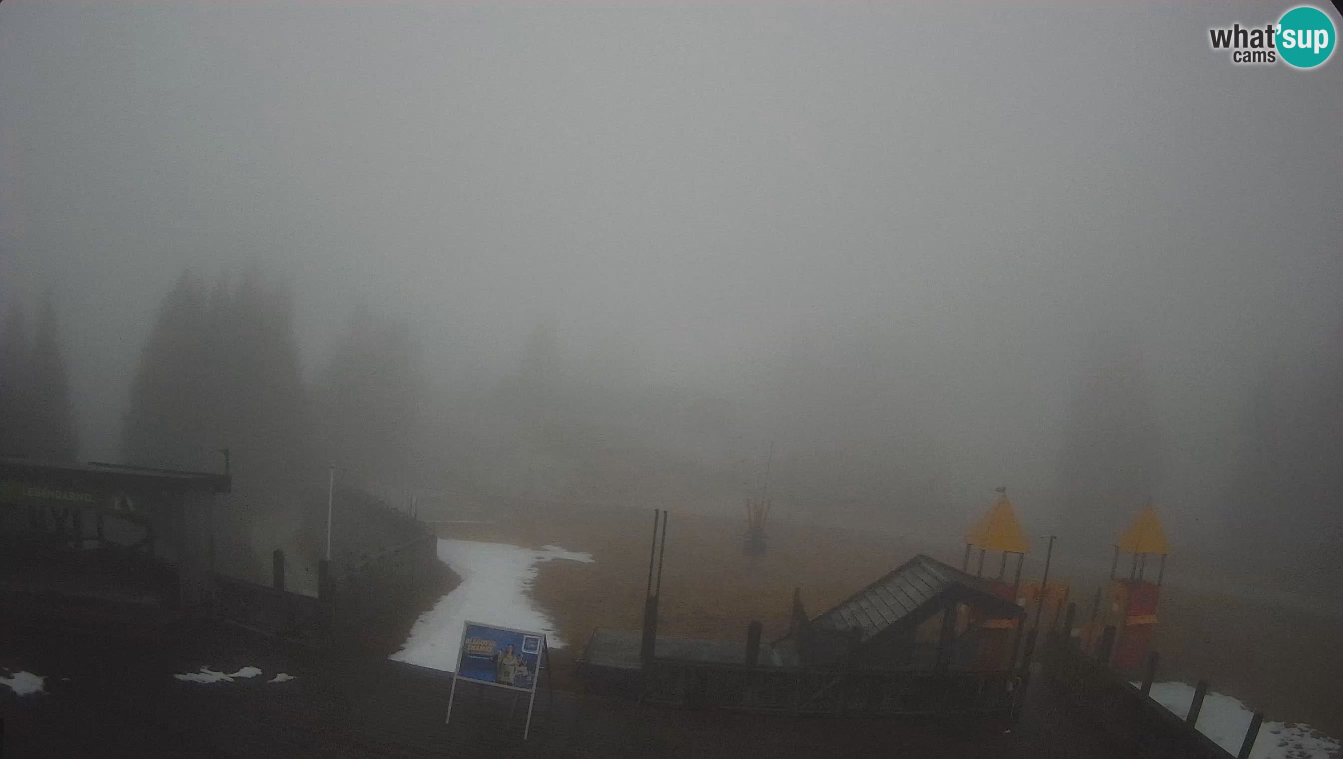 Webcam de la station de ski des Alpes slovènes à Cerkno Počivalo