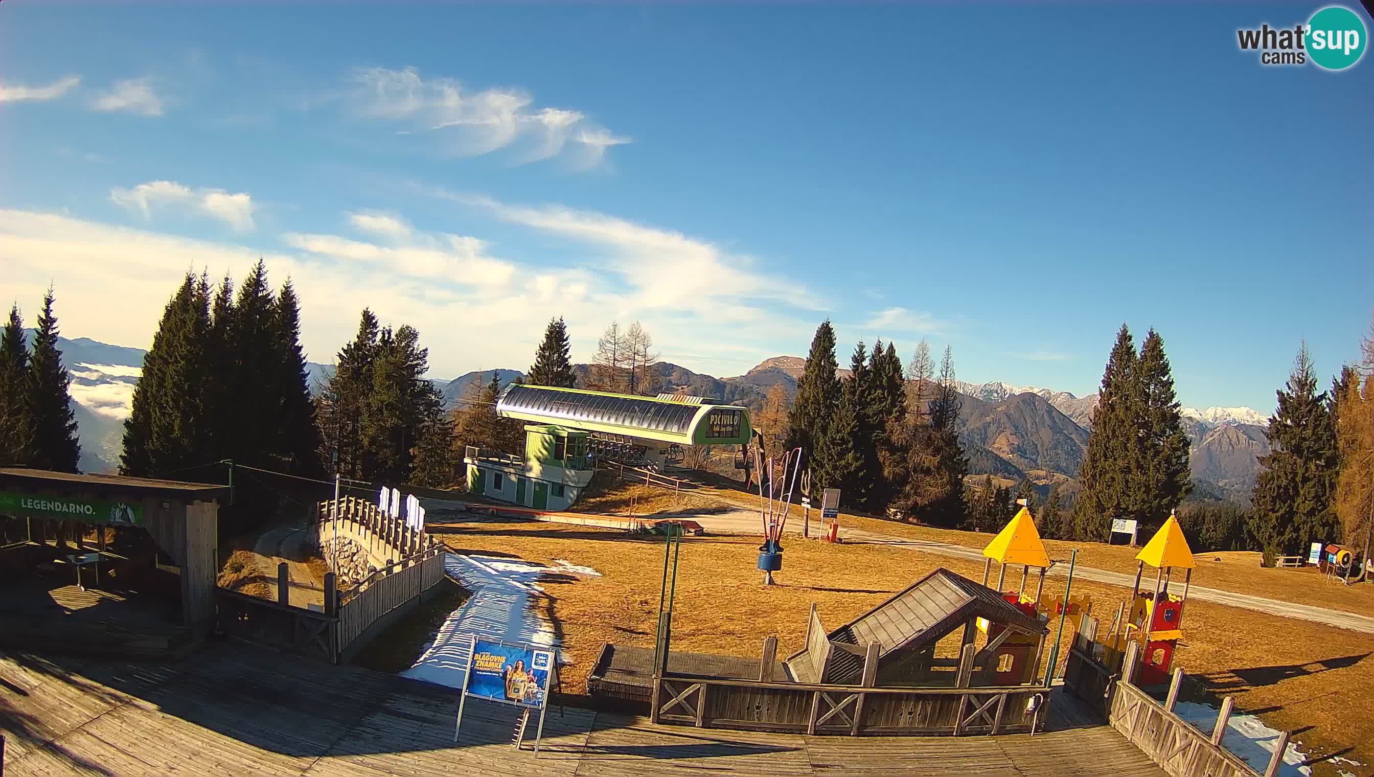 Web kamera Počivalo – Alpska Perla | Pogled uživo sa skijališta Cerkno