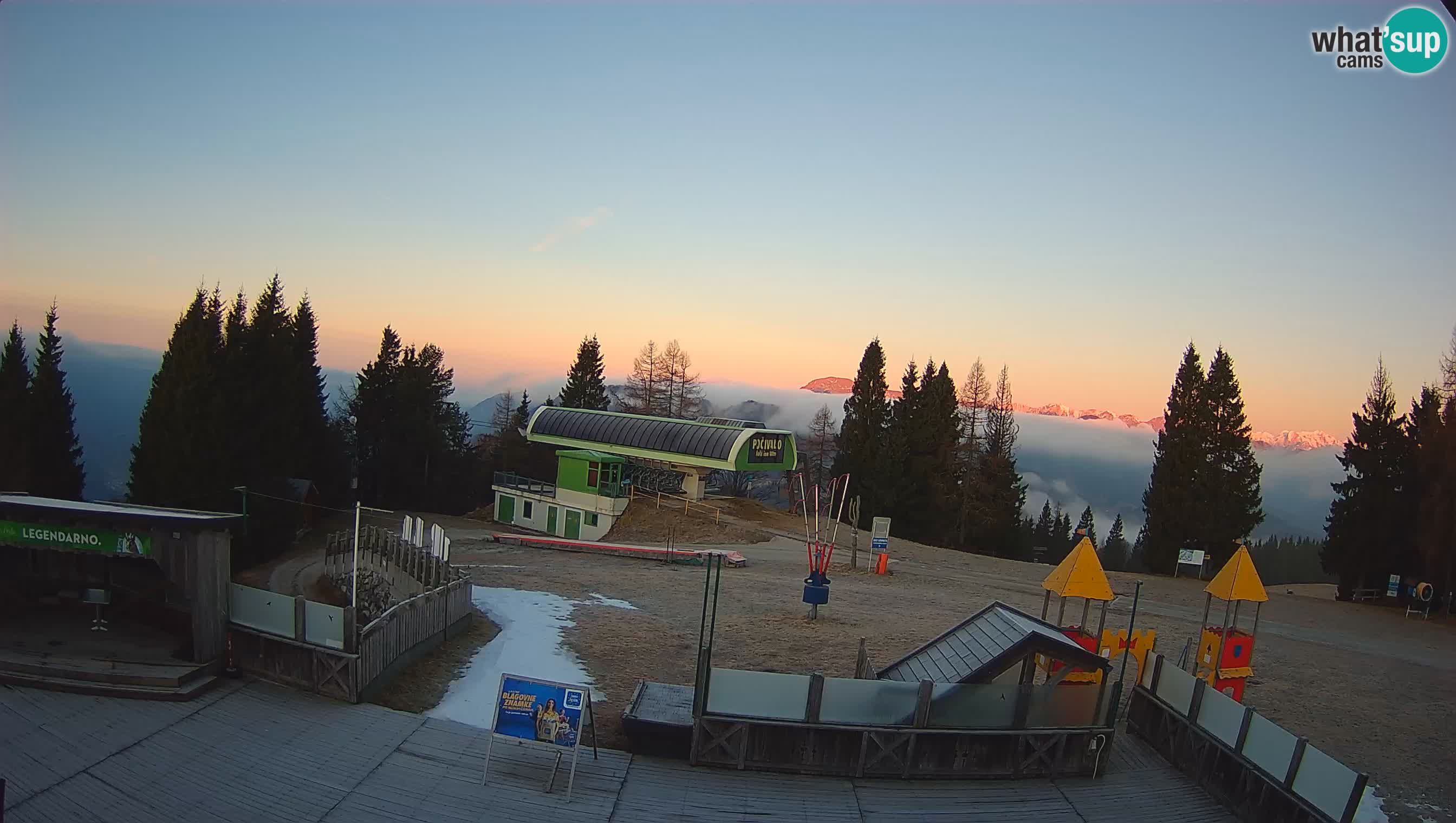 Webcam Počivalo – Alpska Perla | Vista live dalla stazione sciistica di Cerkno
