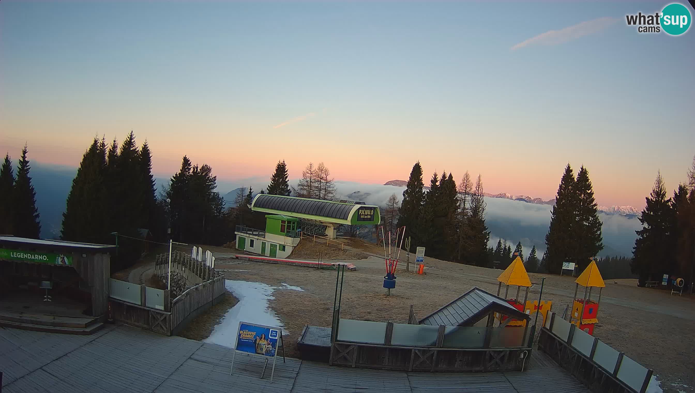 Web kamera Počivalo – Alpska Perla | Pogled uživo sa skijališta Cerkno