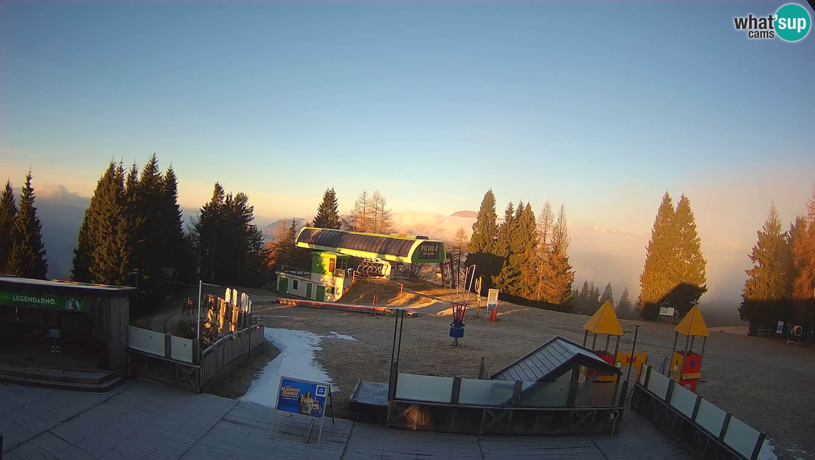 Web kamera Počivalo – Alpska Perla | Pogled uživo sa skijališta Cerkno