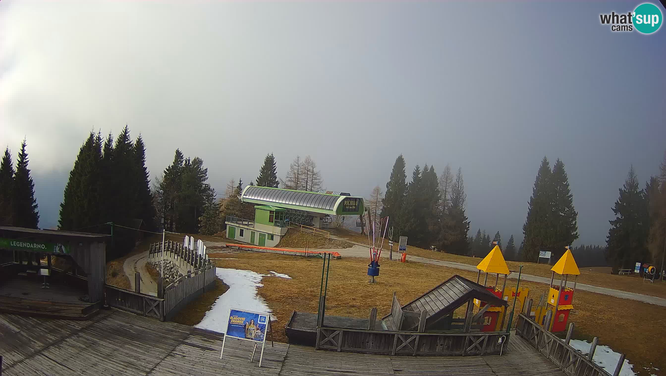 Webcam Počivalo – Alpska Perla | Vista live dalla stazione sciistica di Cerkno