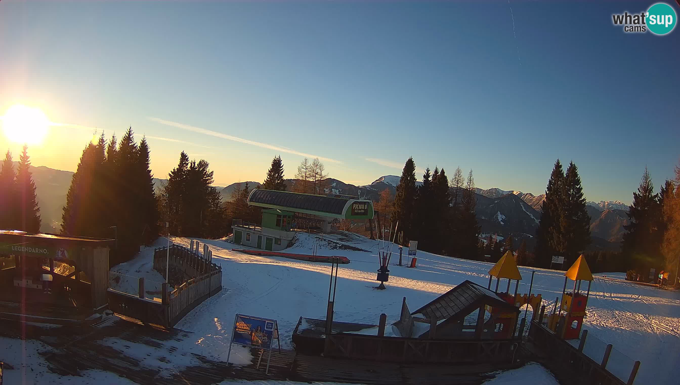 Webcam Počivalo – Alpska Perla | Live View from Cerkno Ski Resort
