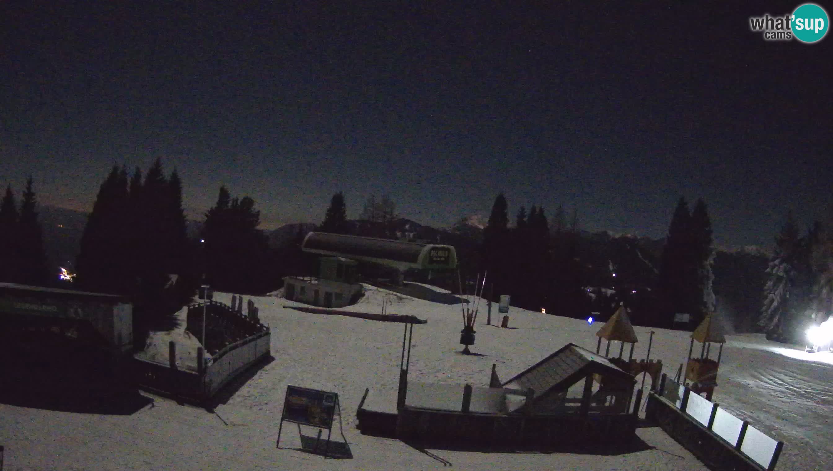 Web kamera Počivalo – Alpska Perla | Pogled uživo sa skijališta Cerkno