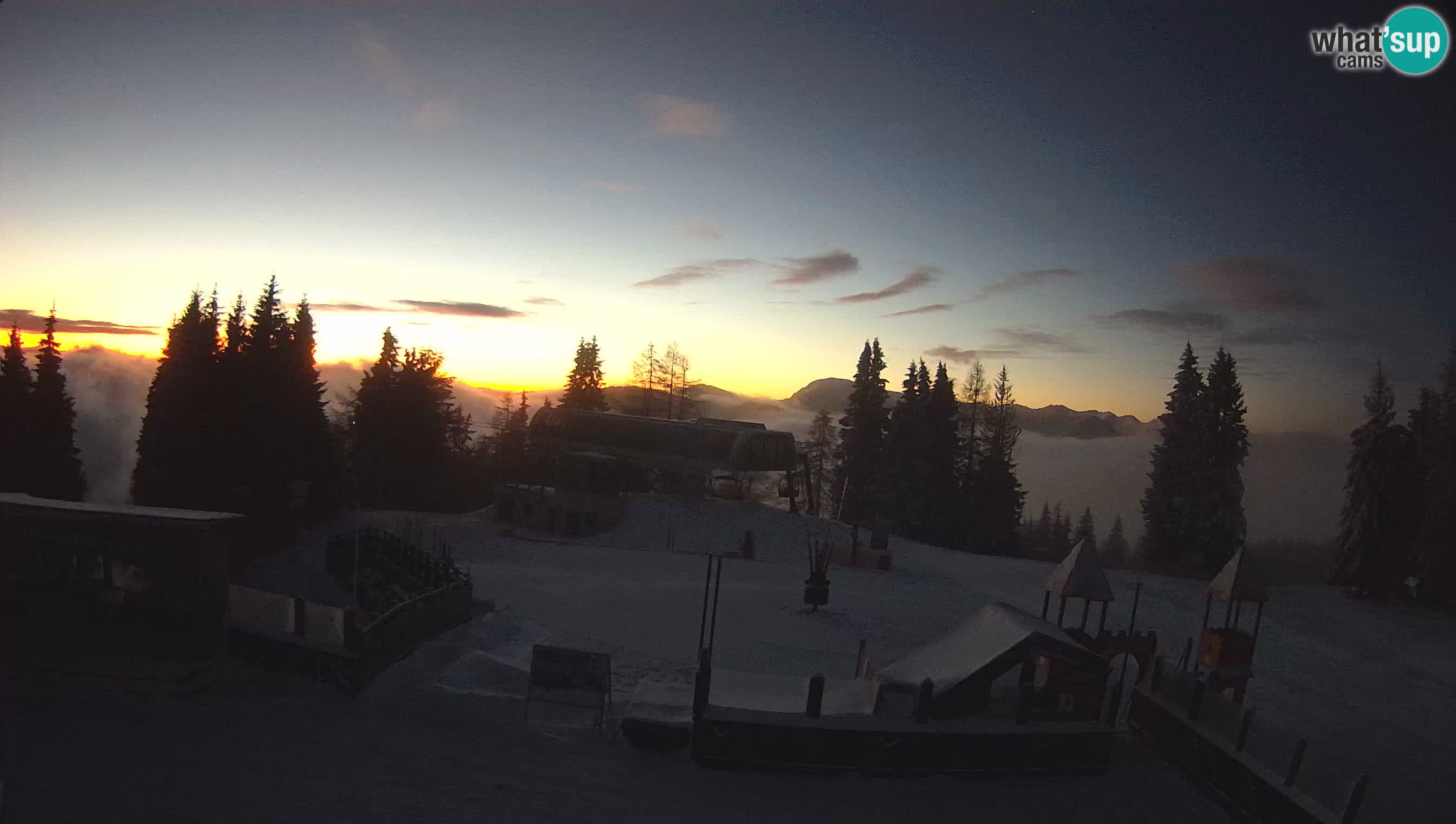 Webcam Počivalo – Alpska Perla | Vista live dalla stazione sciistica di Cerkno