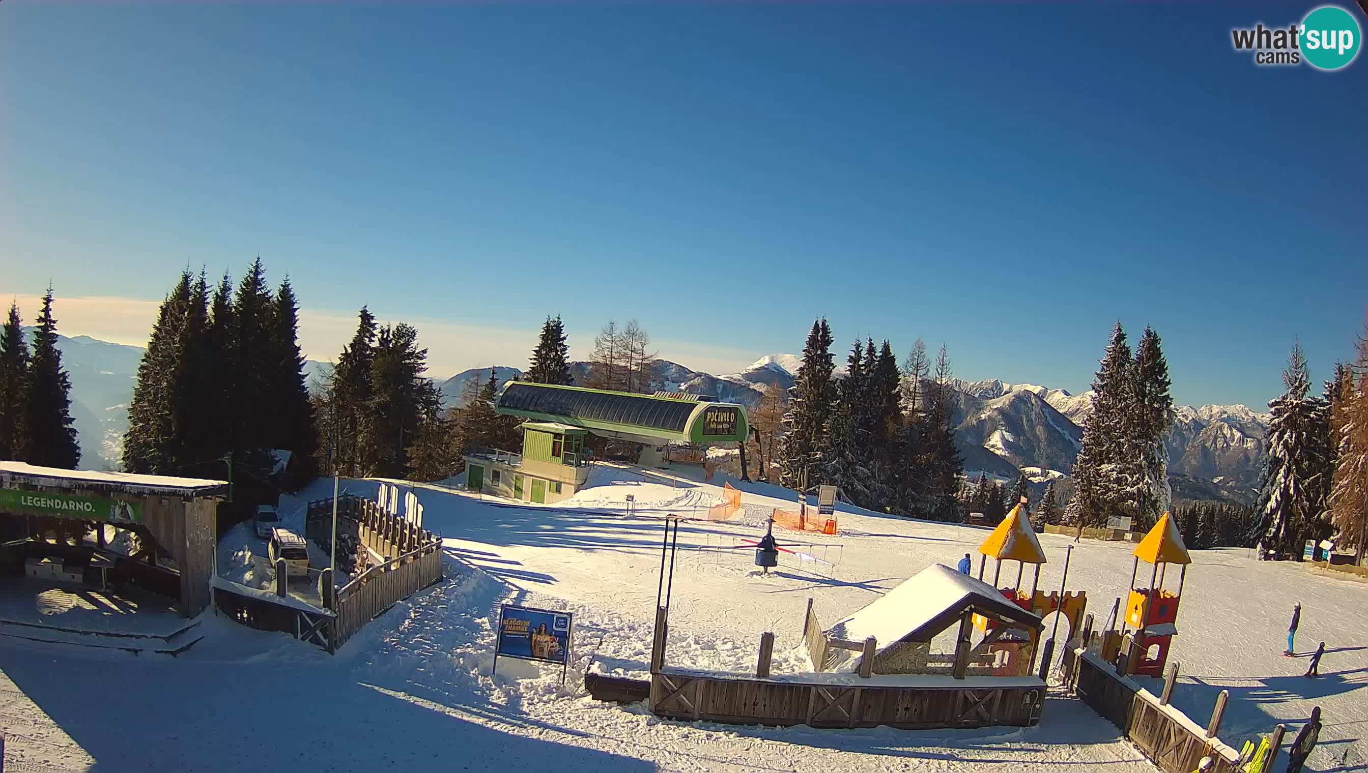 Spletna kamera Počivalo – Alpska Perla | Pogled v živo iz smučišča Cerkno