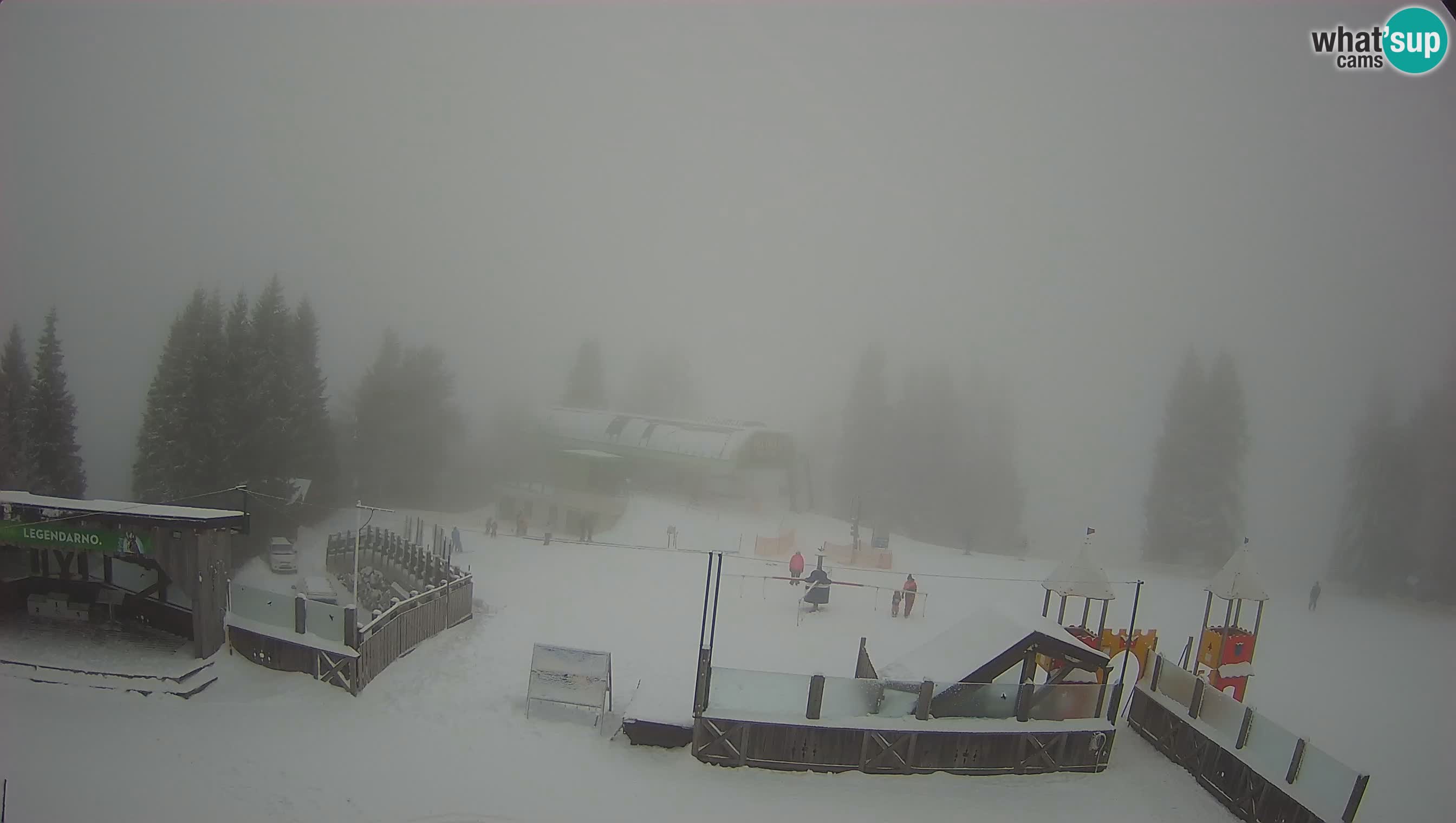 Spletna kamera Počivalo – Alpska Perla | Pogled v živo iz smučišča Cerkno