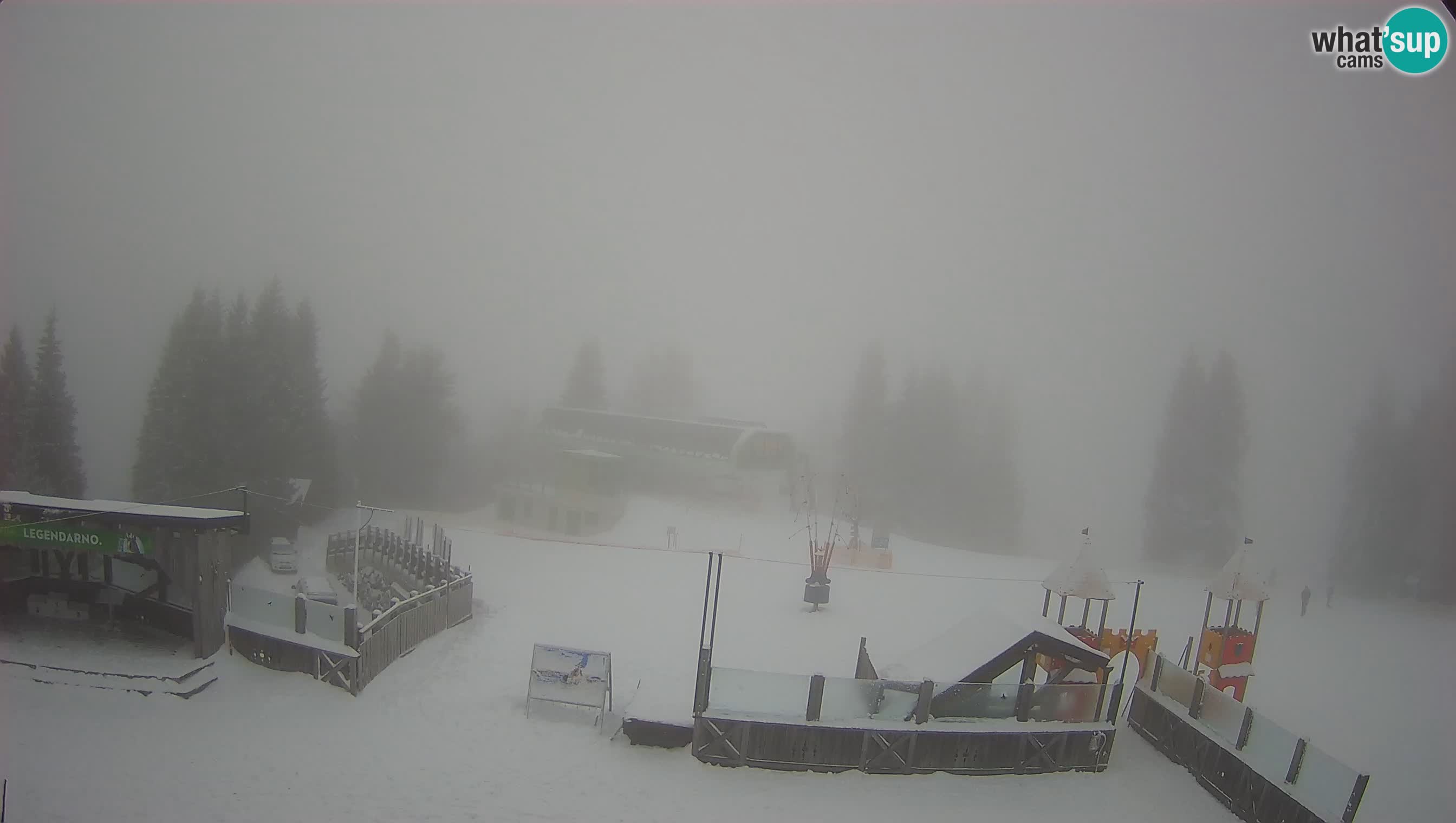 Webcam de la station de ski des Alpes slovènes à Cerkno Počivalo