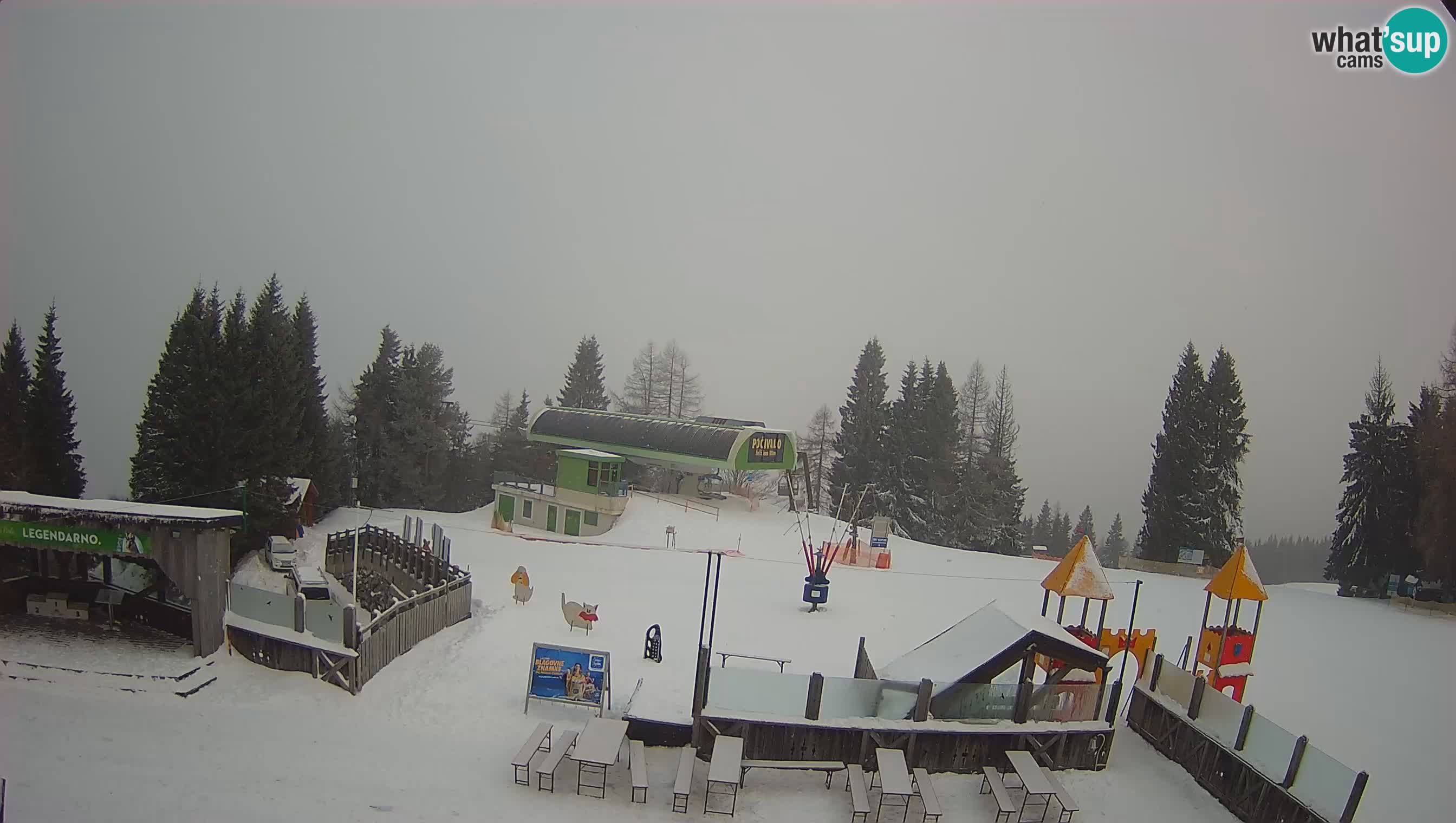 Webcam Počivalo – Alpska Perla | Vista live dalla stazione sciistica di Cerkno