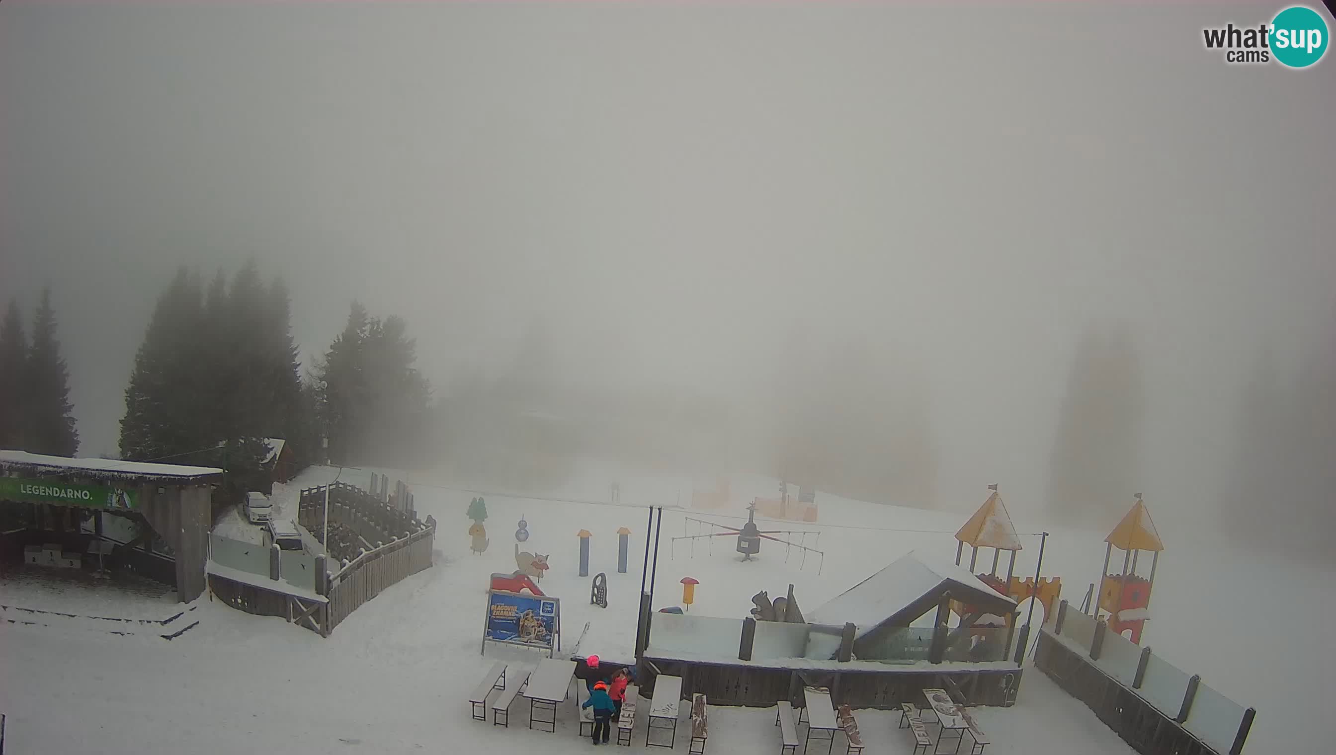 Webcam Počivalo – Alpska Perla | Vista live dalla stazione sciistica di Cerkno