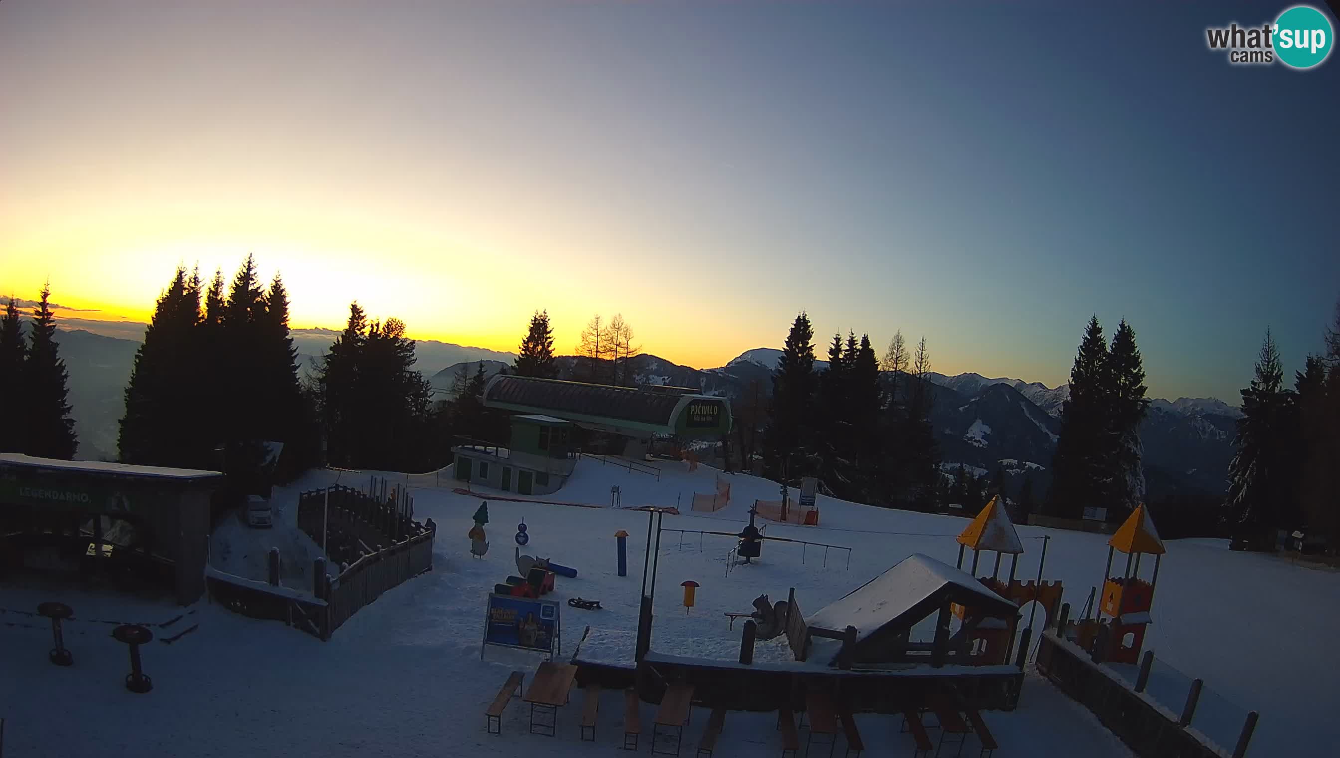 Cámara web Počivalo – Alpska Perla | Vista en vivo desde la estación de esquí Cerkno