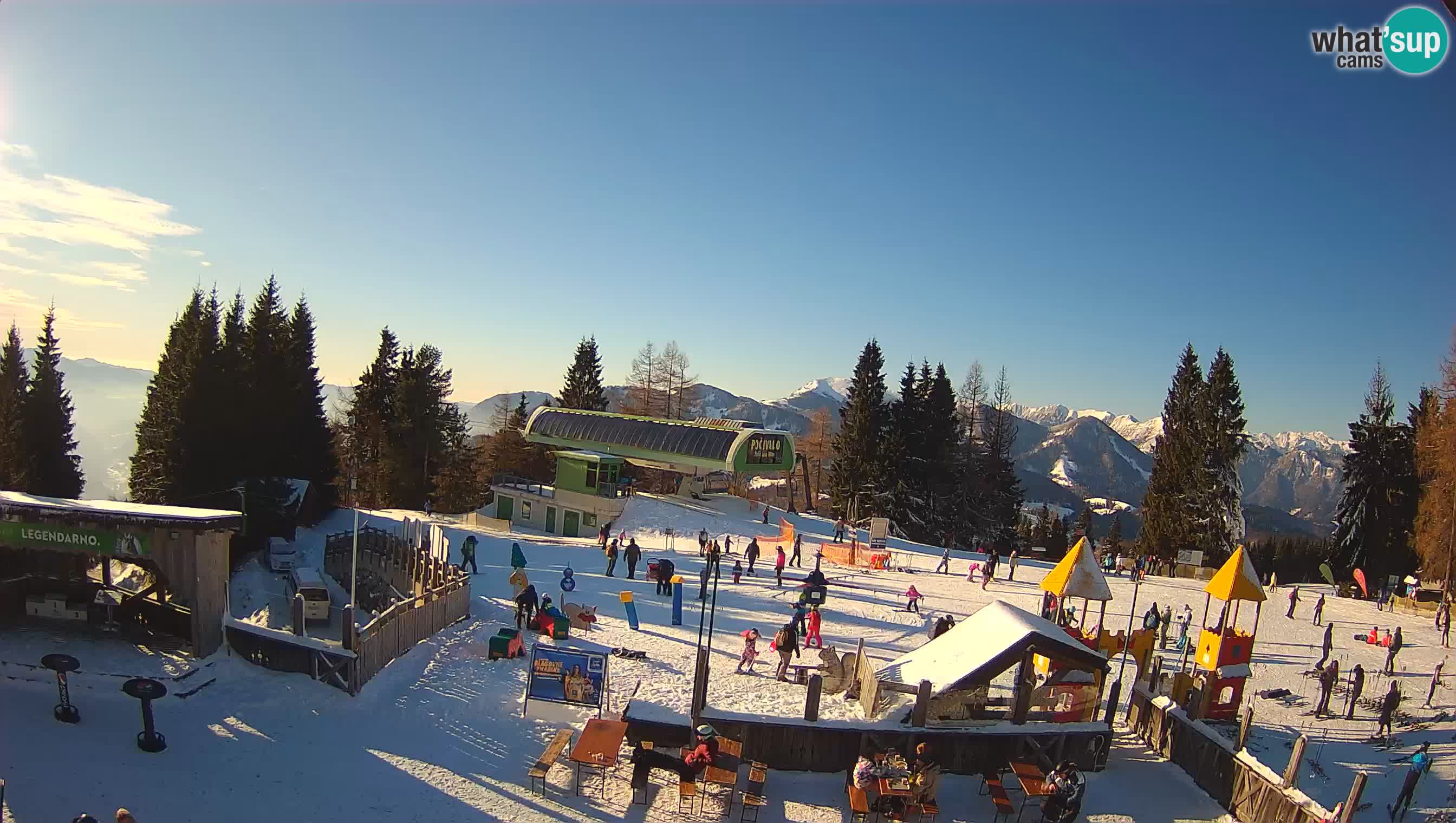 Spletna kamera Počivalo – Alpska Perla | Pogled v živo iz smučišča Cerkno