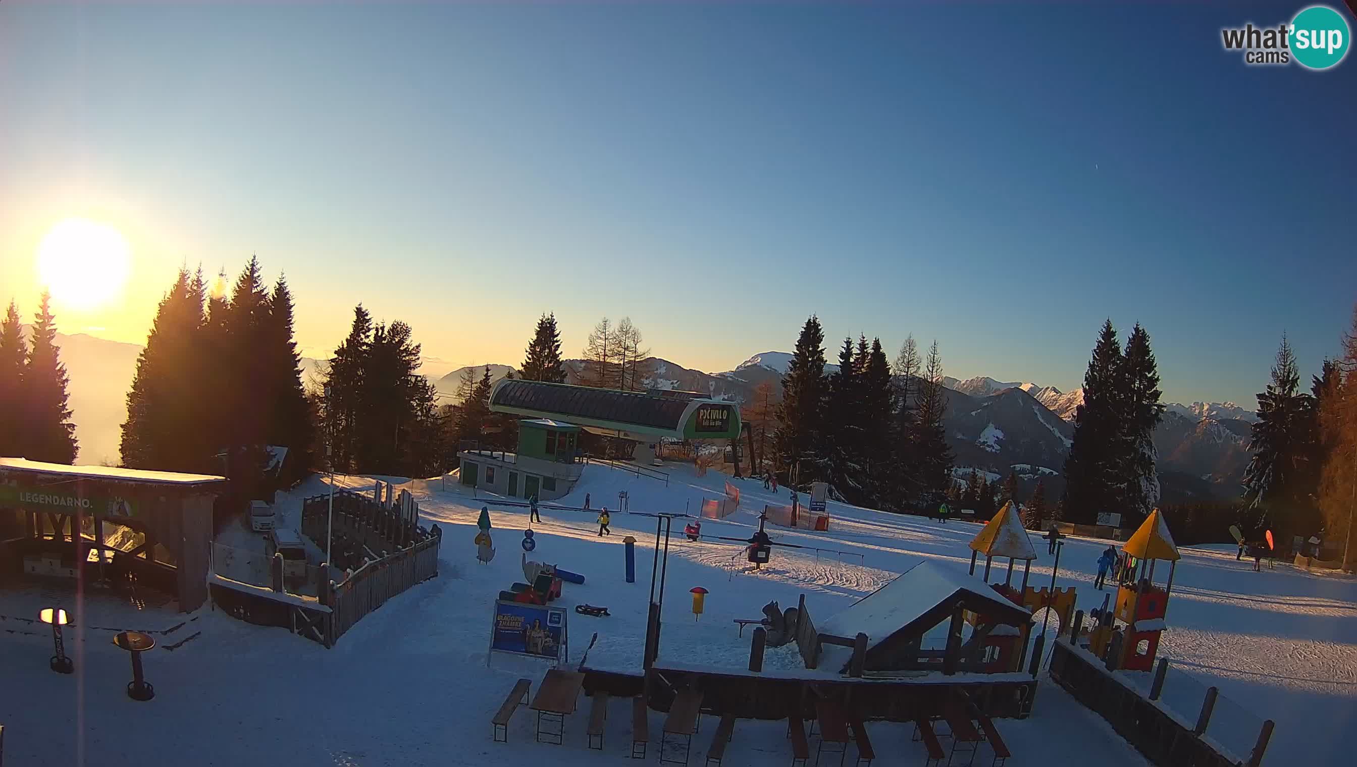 Webcam Počivalo – Alpska Perla | Live View from Cerkno Ski Resort