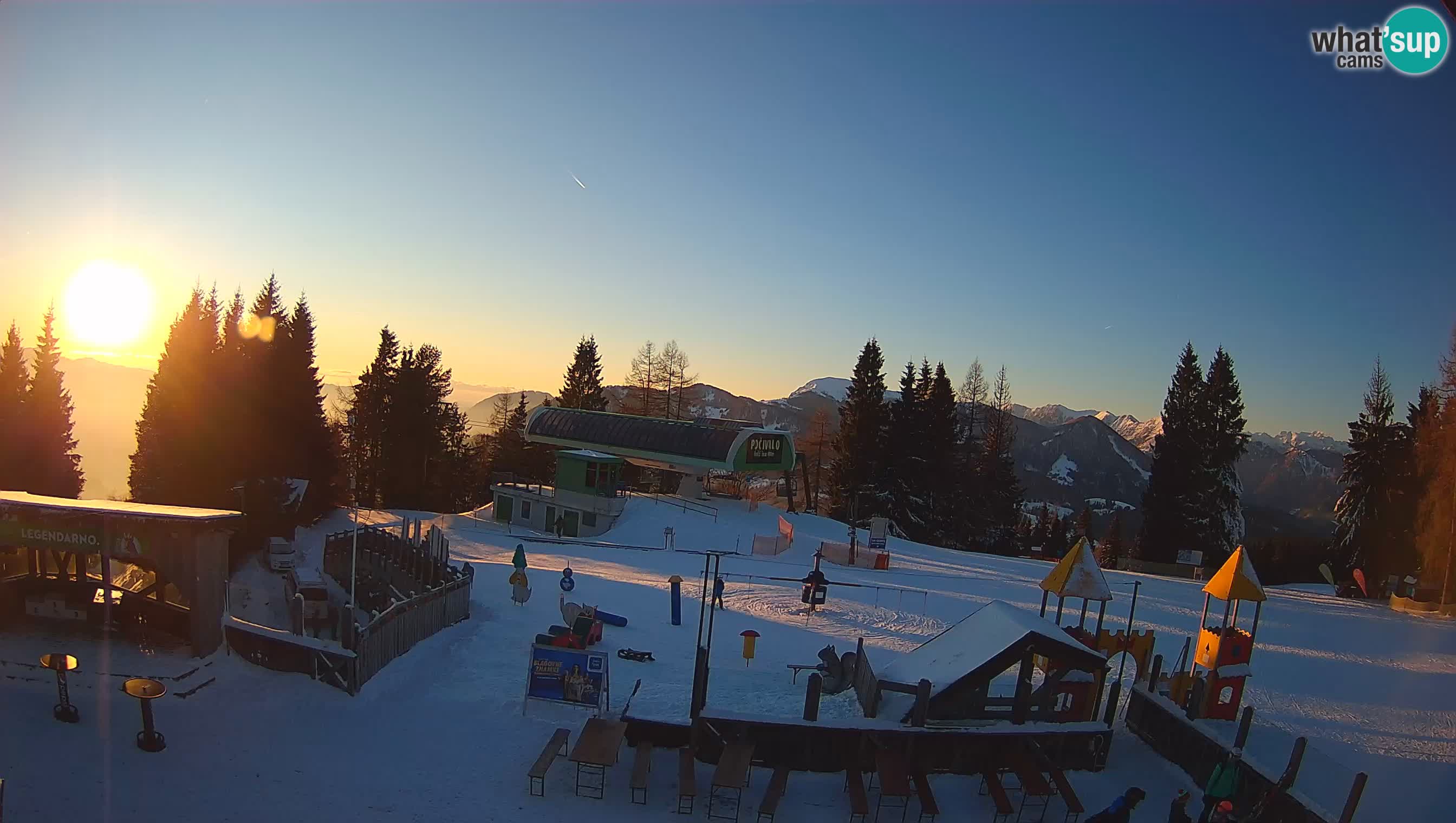 Webcam de la station de ski des Alpes slovènes à Cerkno Počivalo