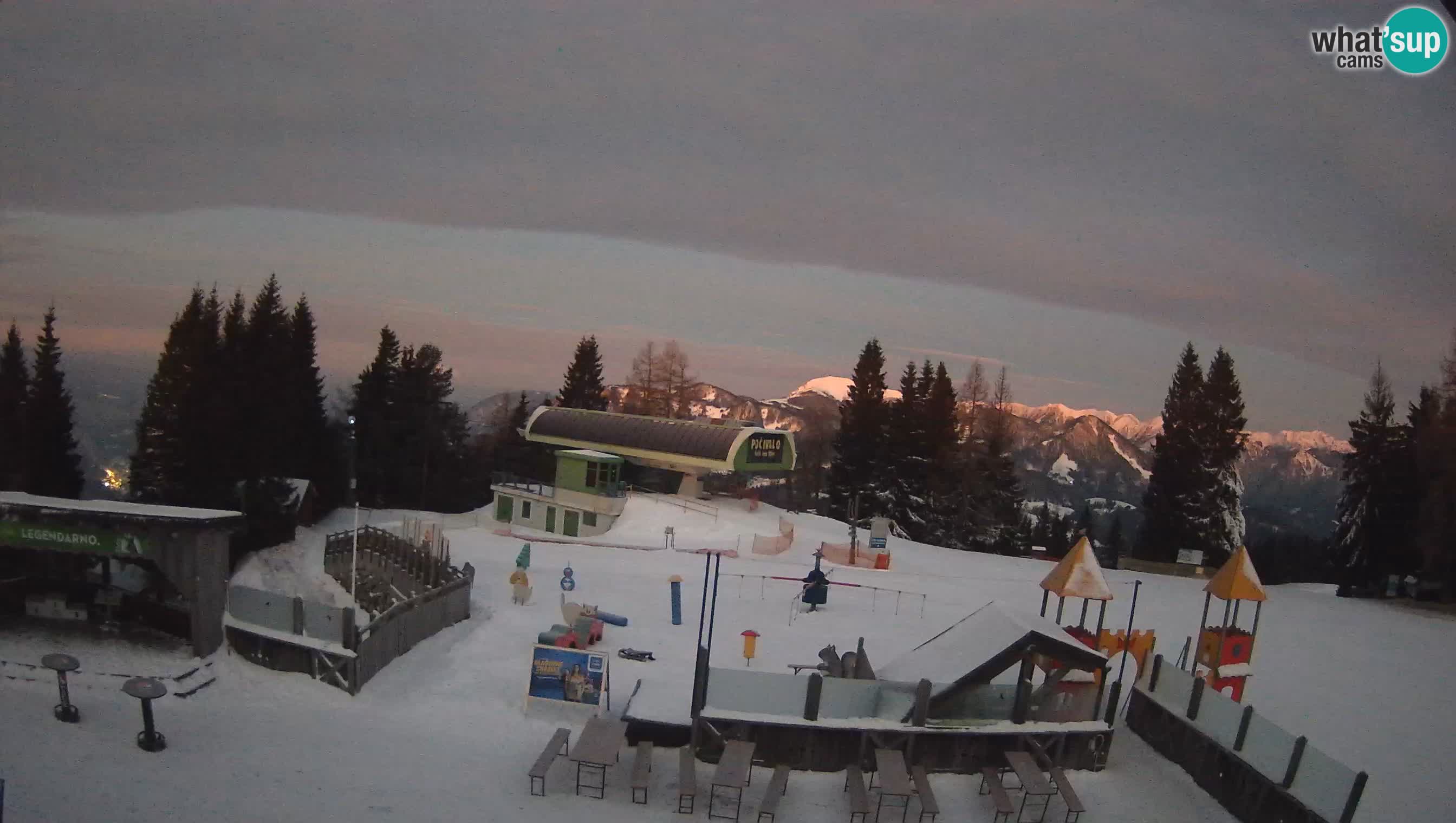 Webcam Počivalo – Alpska Perla | Vista live dalla stazione sciistica di Cerkno