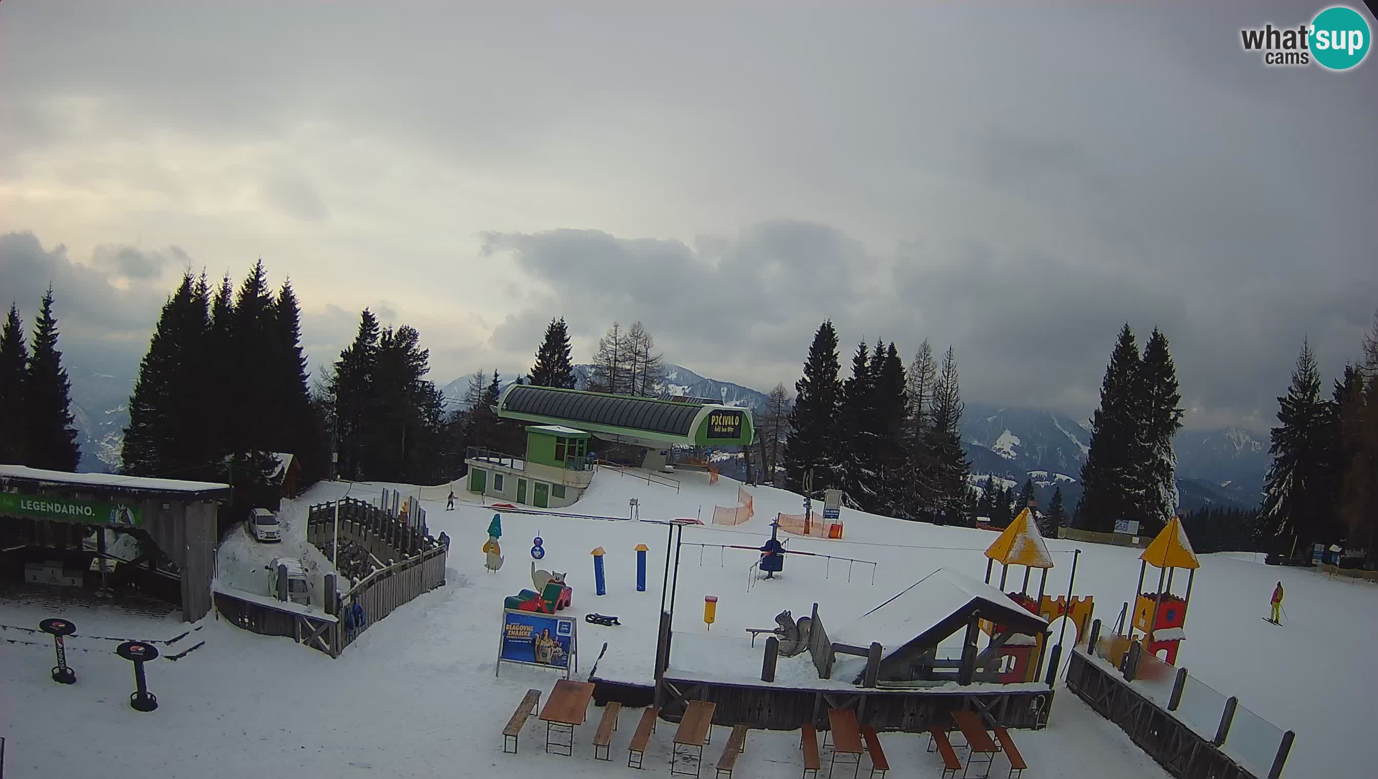 Webcam Počivalo – Alpska Perla | Vista live dalla stazione sciistica di Cerkno