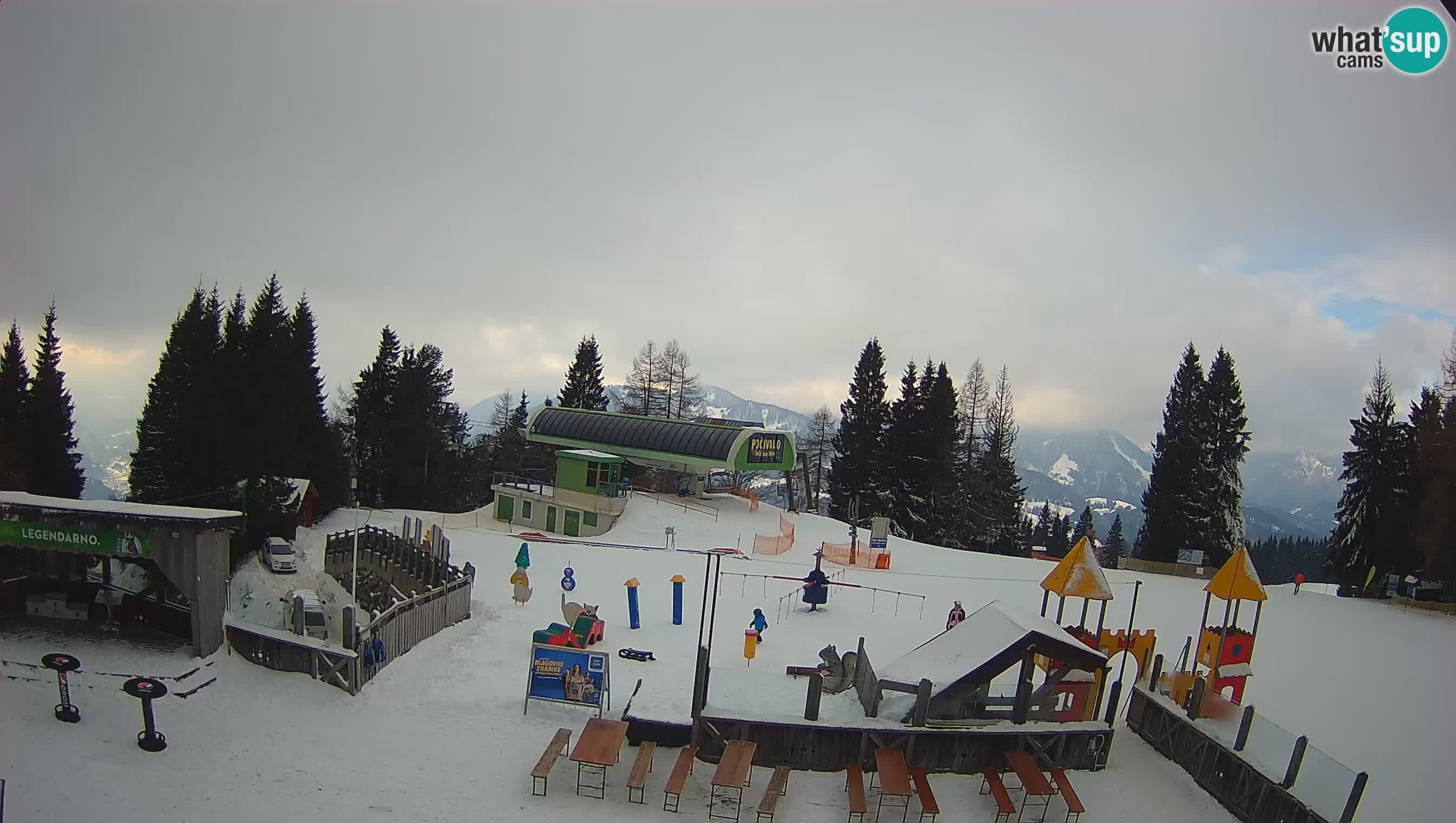 Webcam Počivalo – Alpska Perla | Vista live dalla stazione sciistica di Cerkno