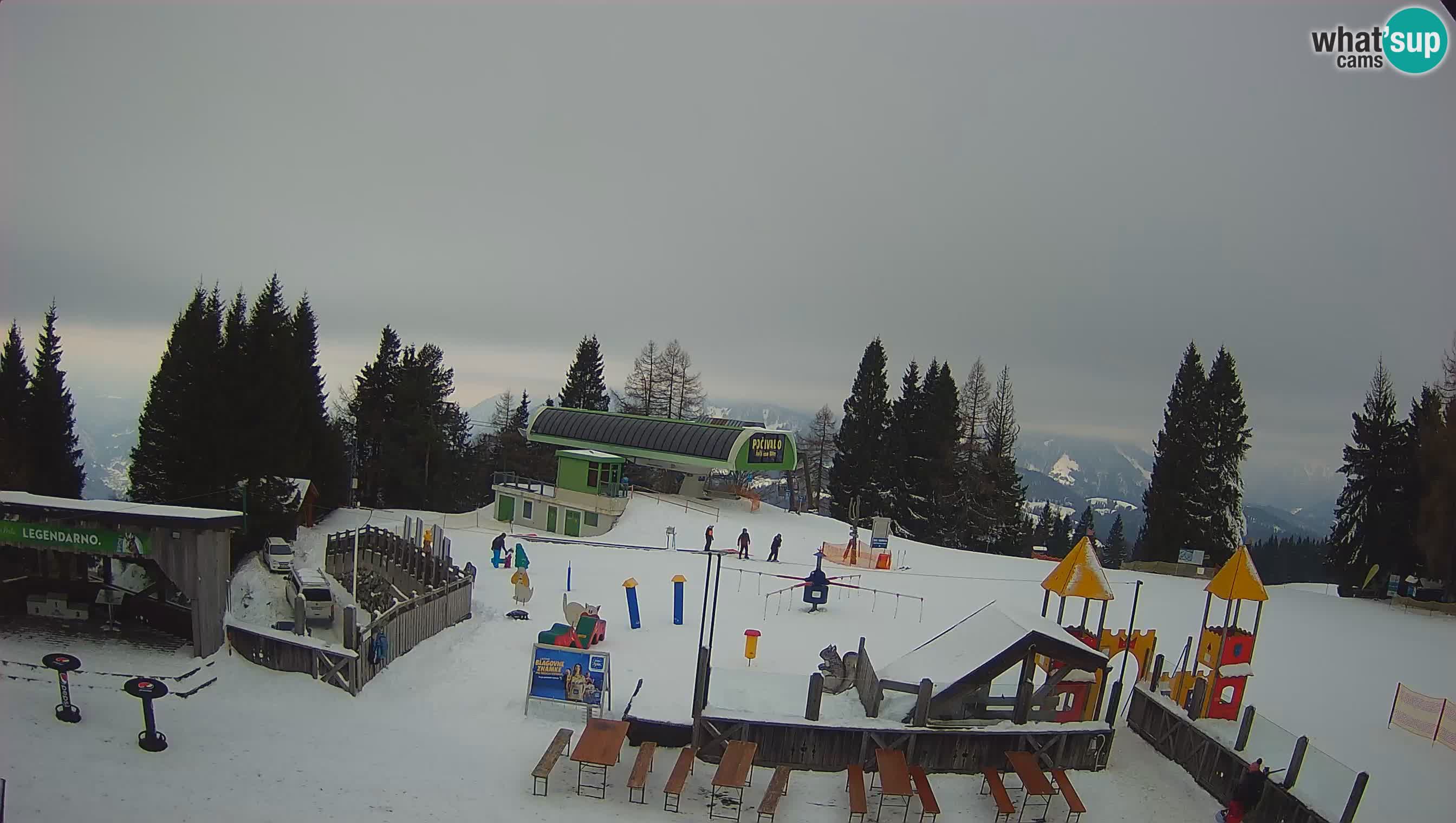 Cámara web Počivalo – Alpska Perla | Vista en vivo desde la estación de esquí Cerkno