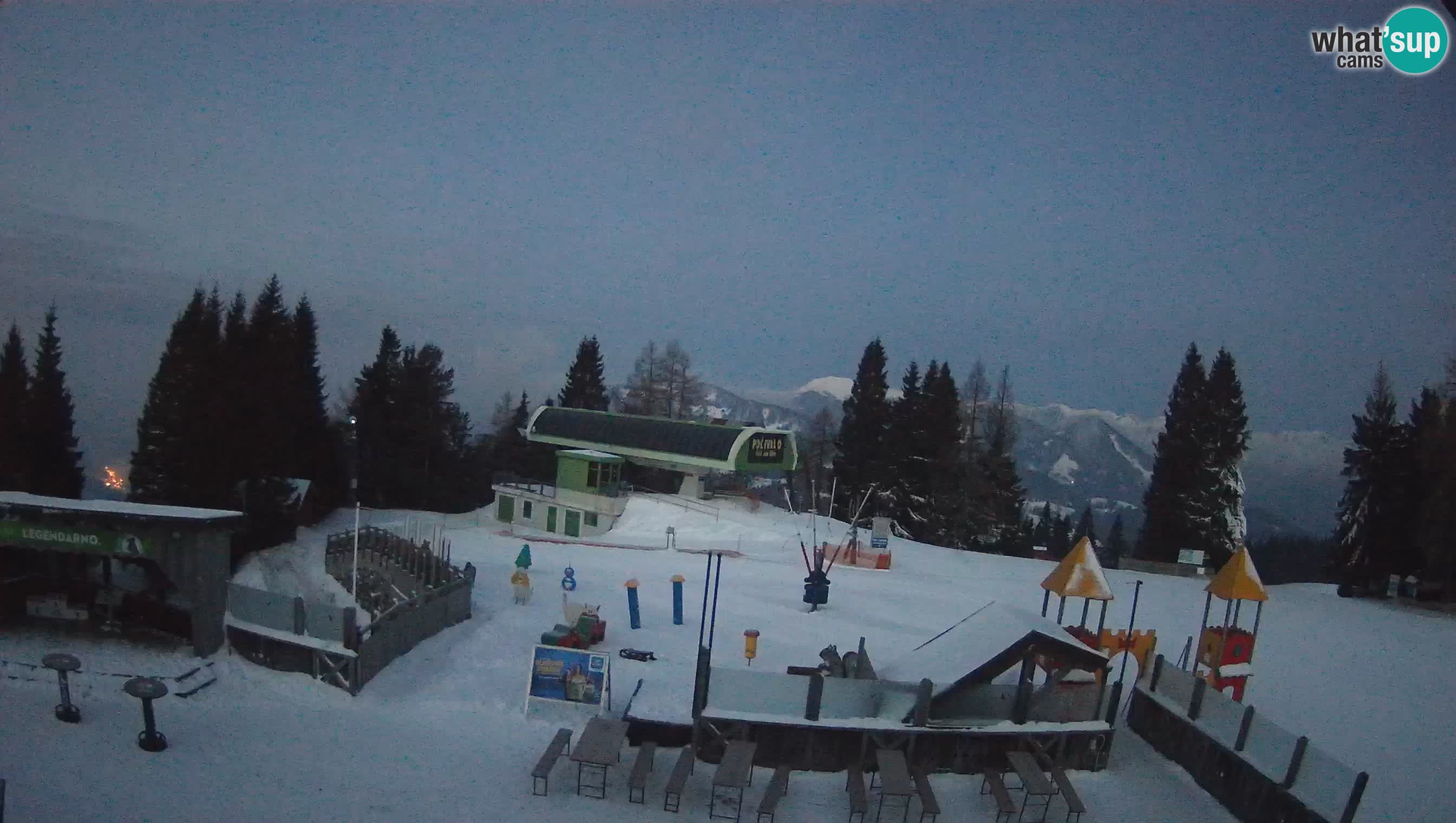 Webcam de la station de ski des Alpes slovènes à Cerkno Počivalo