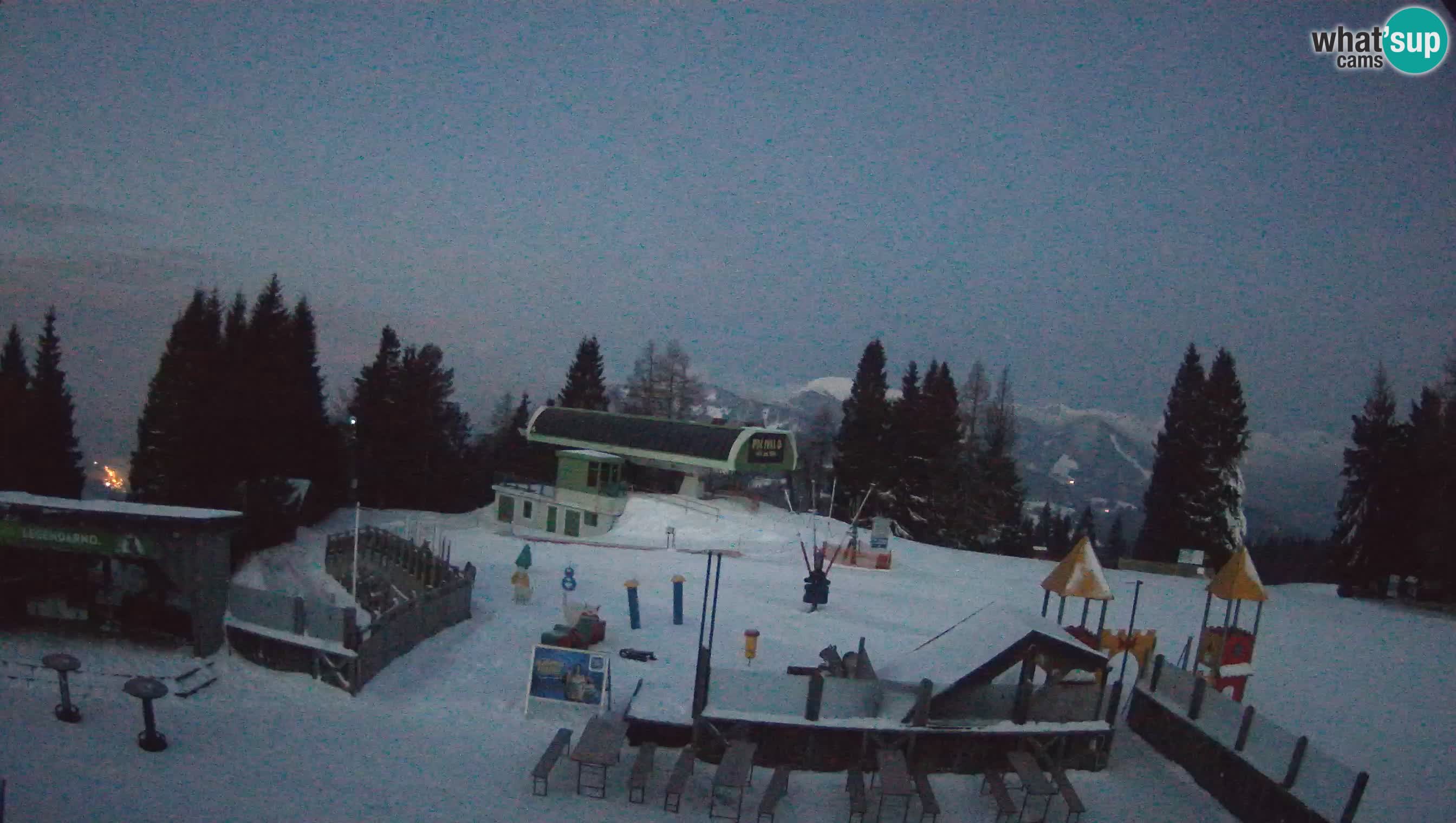 Cámara web Počivalo – Alpska Perla | Vista en vivo desde la estación de esquí Cerkno