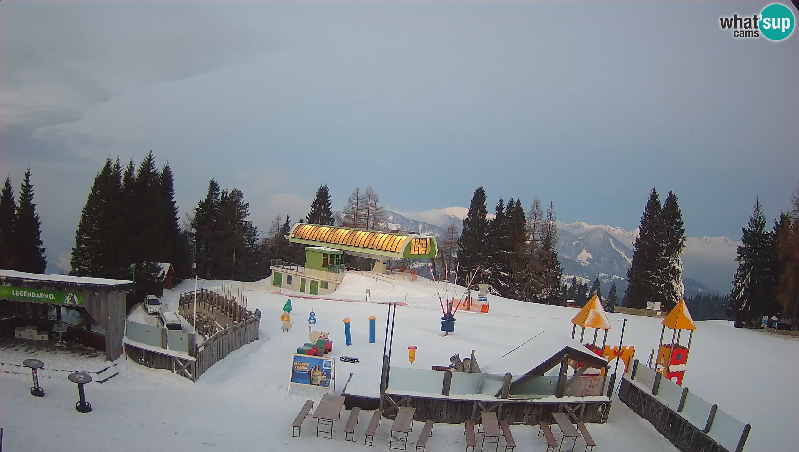 Web kamera Počivalo – Alpska Perla | Pogled uživo sa skijališta Cerkno