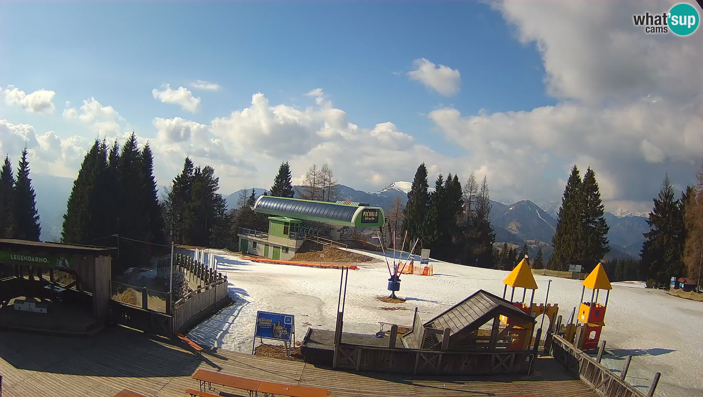 Webcam Počivalo – Alpska Perla | Vista live dalla stazione sciistica di Cerkno
