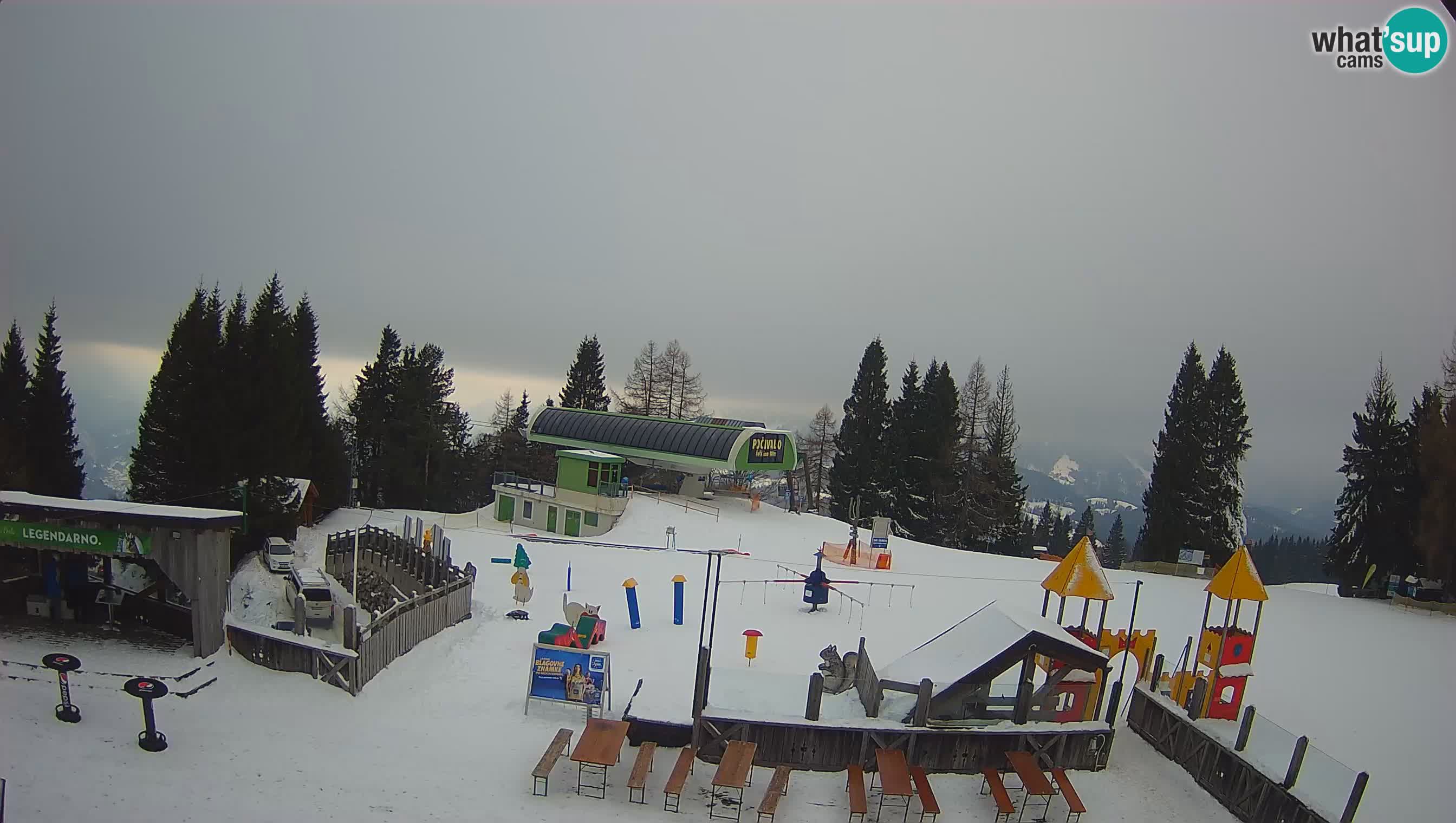 Cámara web Počivalo – Alpska Perla | Vista en vivo desde la estación de esquí Cerkno