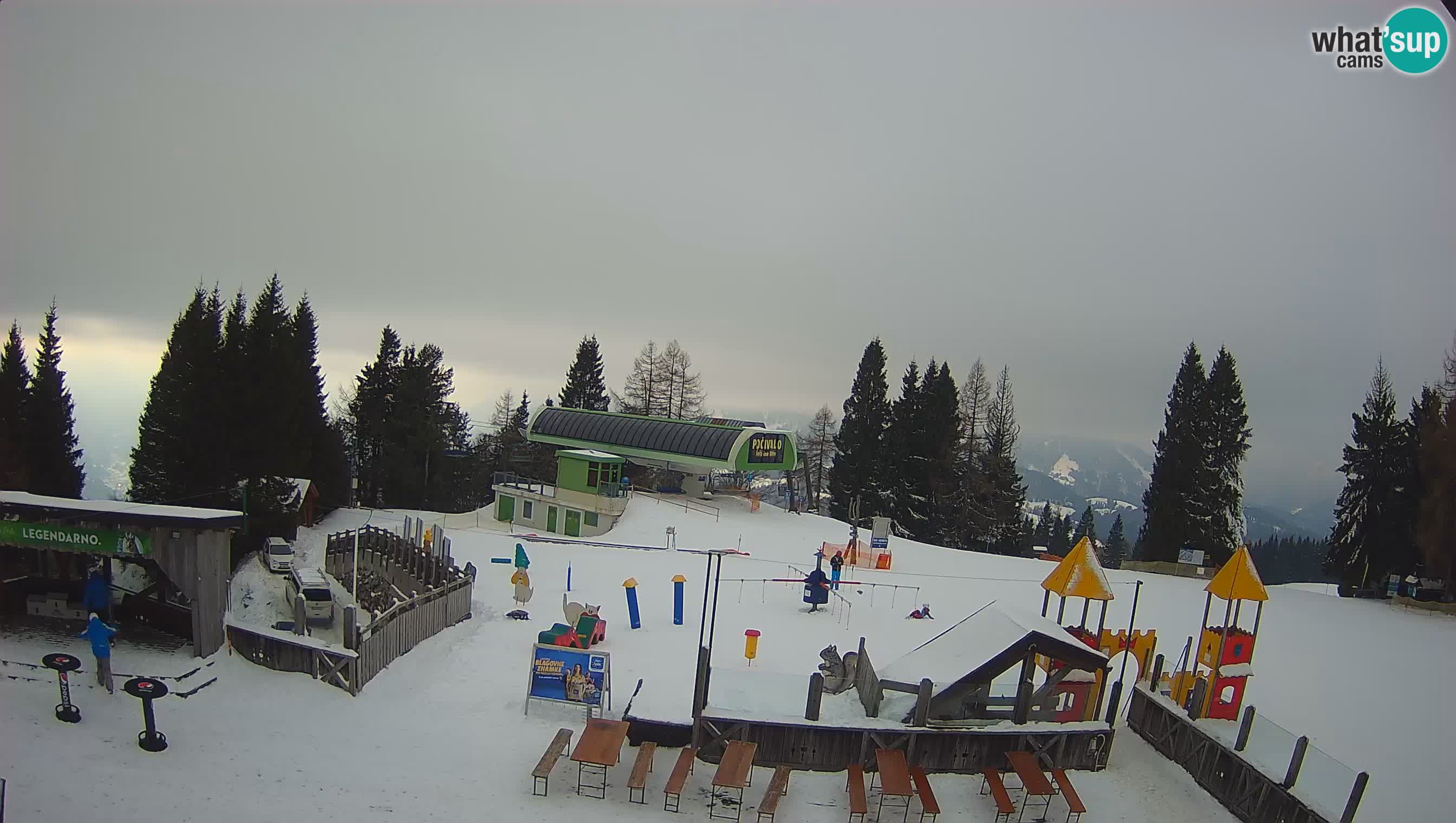 Cámara web Počivalo – Alpska Perla | Vista en vivo desde la estación de esquí Cerkno