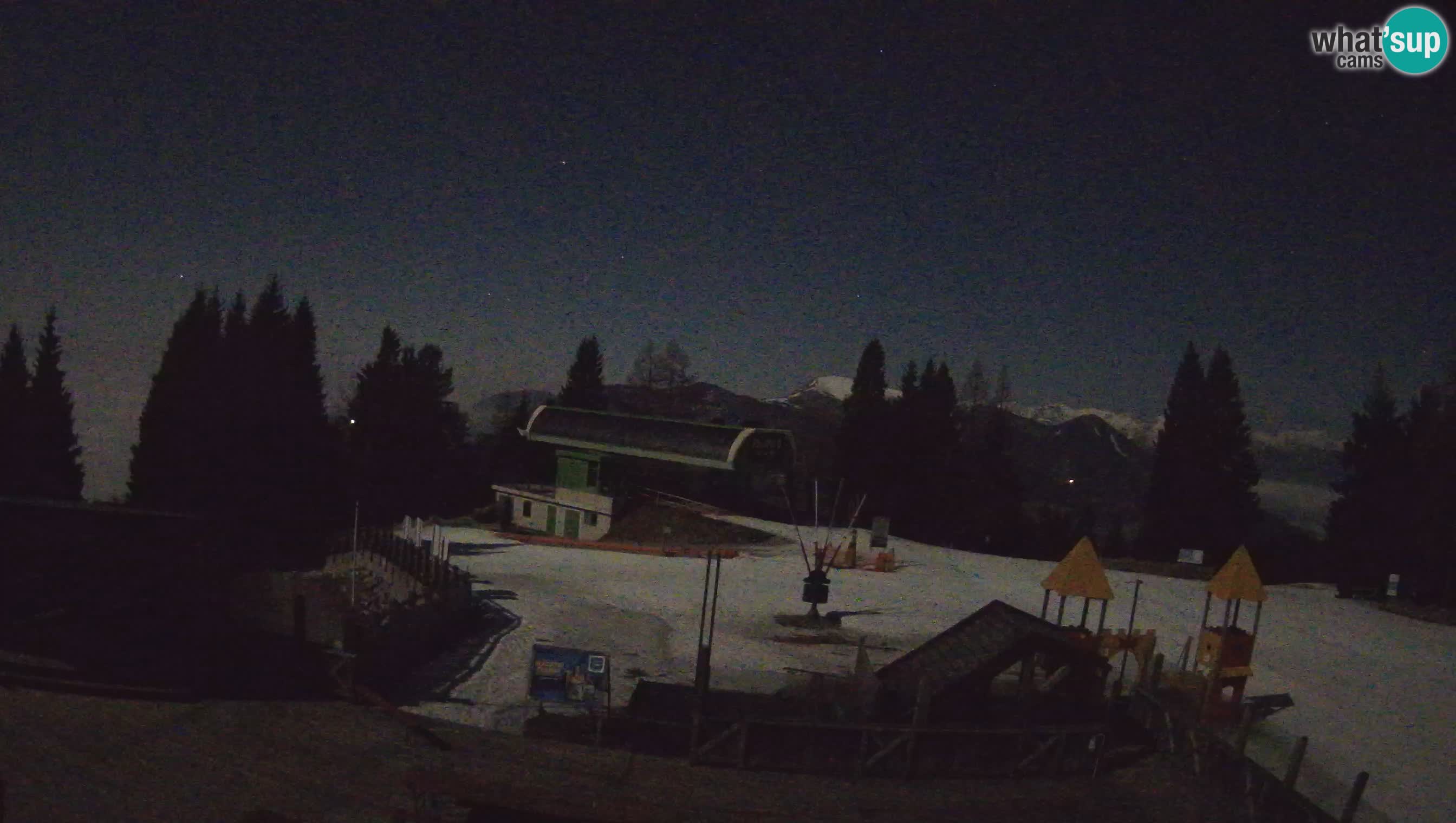 Webcam de la station de ski des Alpes slovènes à Cerkno Počivalo