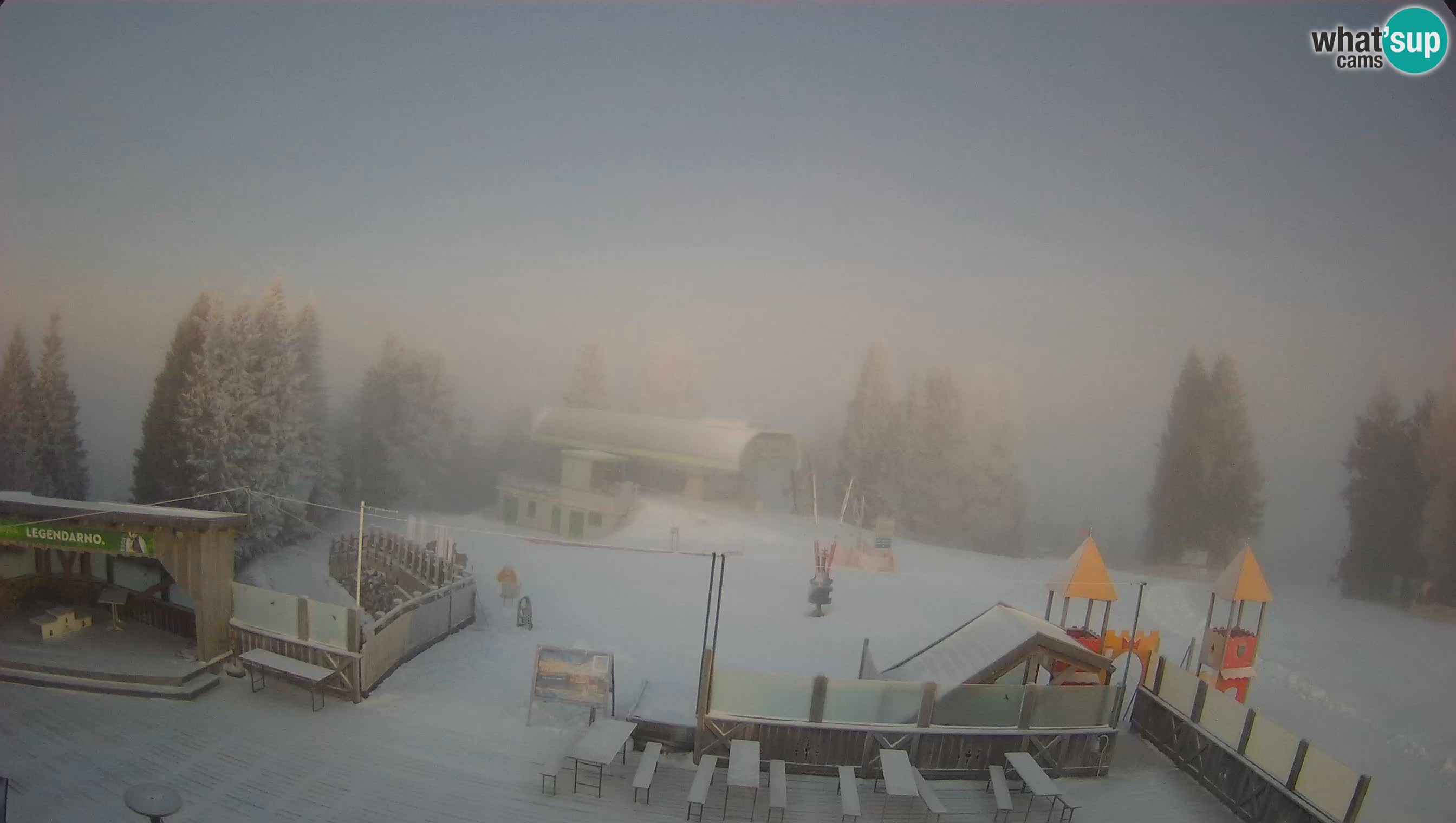 Webcam Počivalo – Alpska Perla | Vista live dalla stazione sciistica di Cerkno