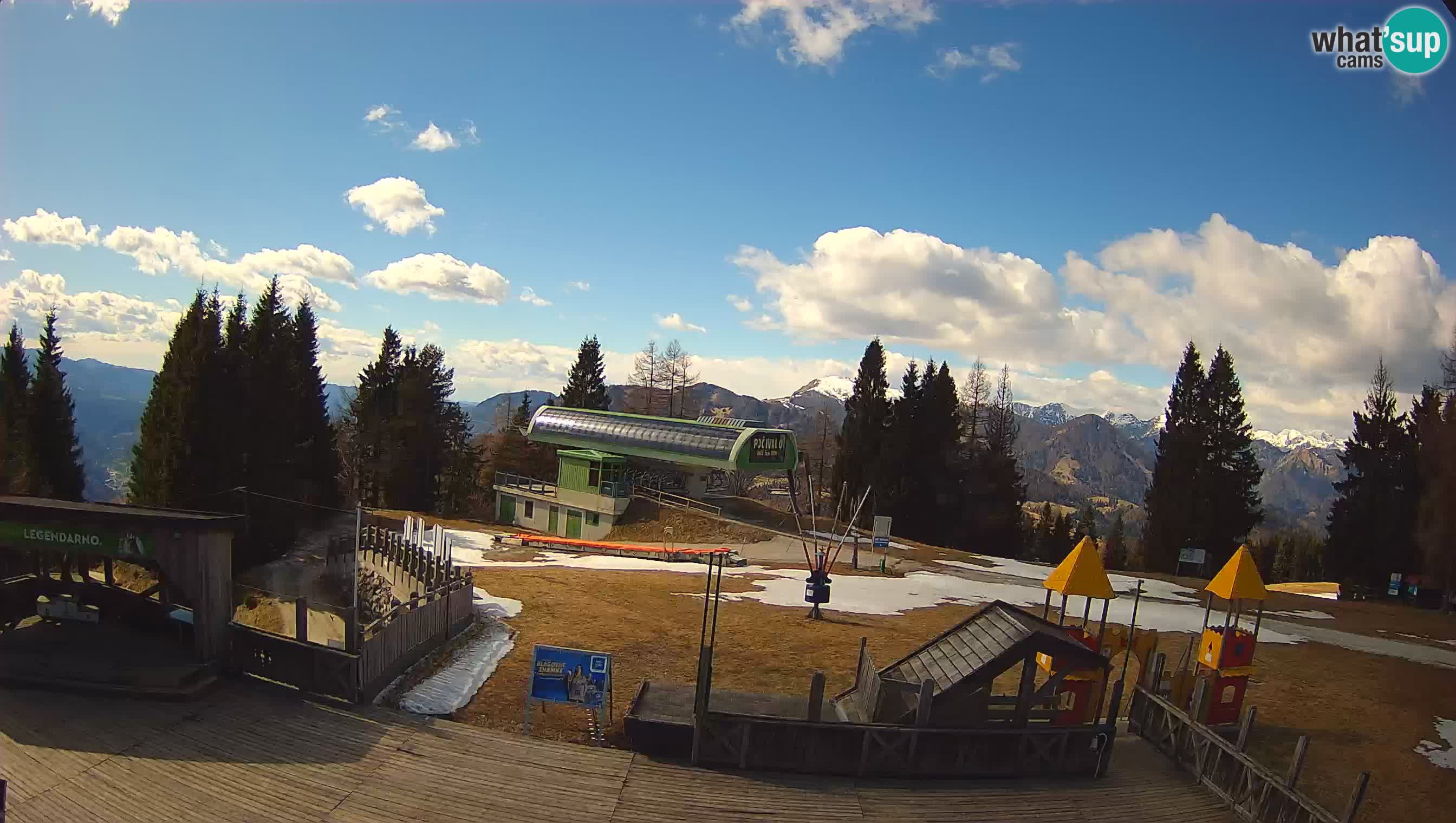 Spletna kamera Počivalo – Alpska Perla | Pogled v živo iz smučišča Cerkno
