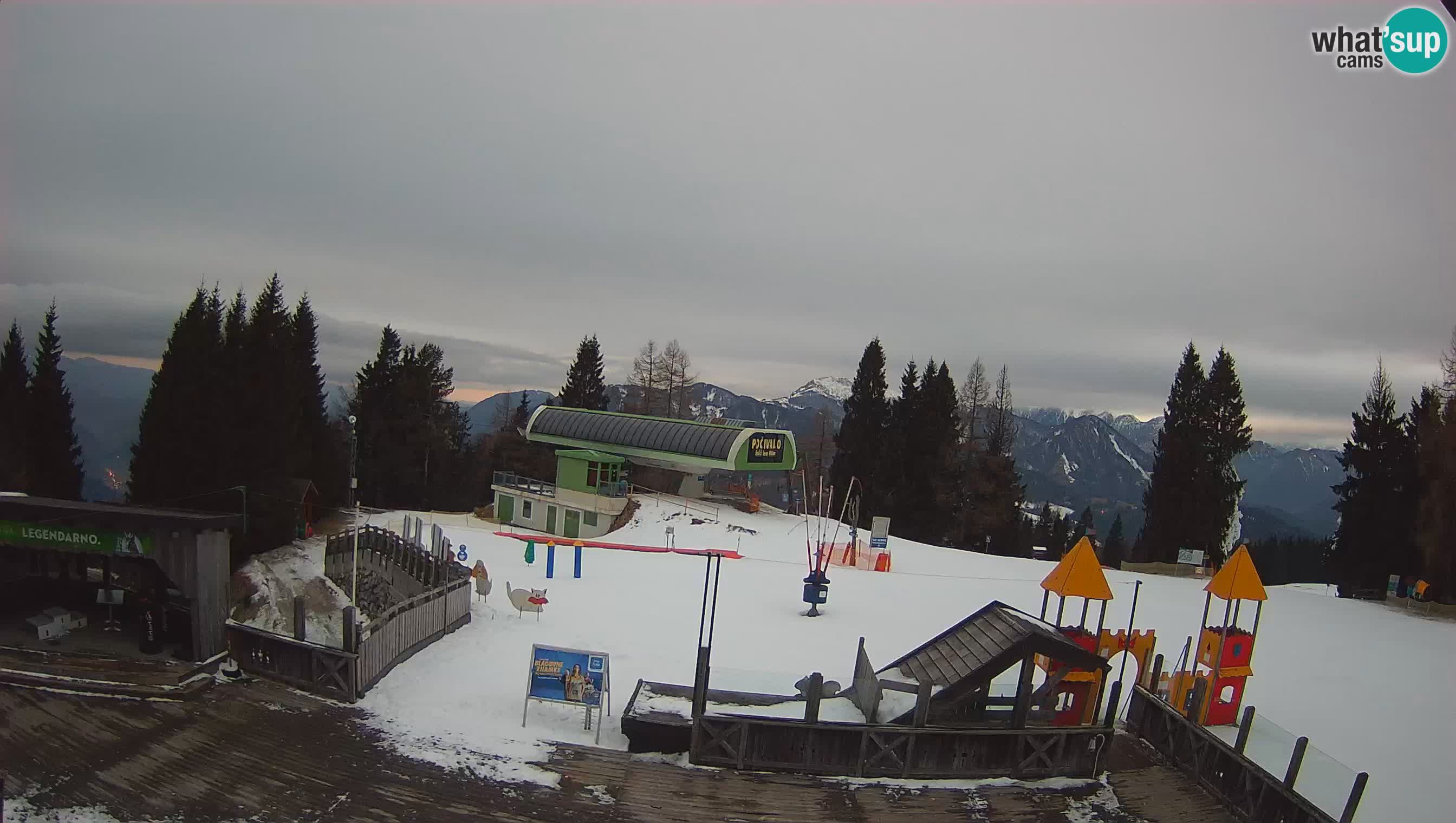Webcam de la station de ski des Alpes slovènes à Cerkno Počivalo