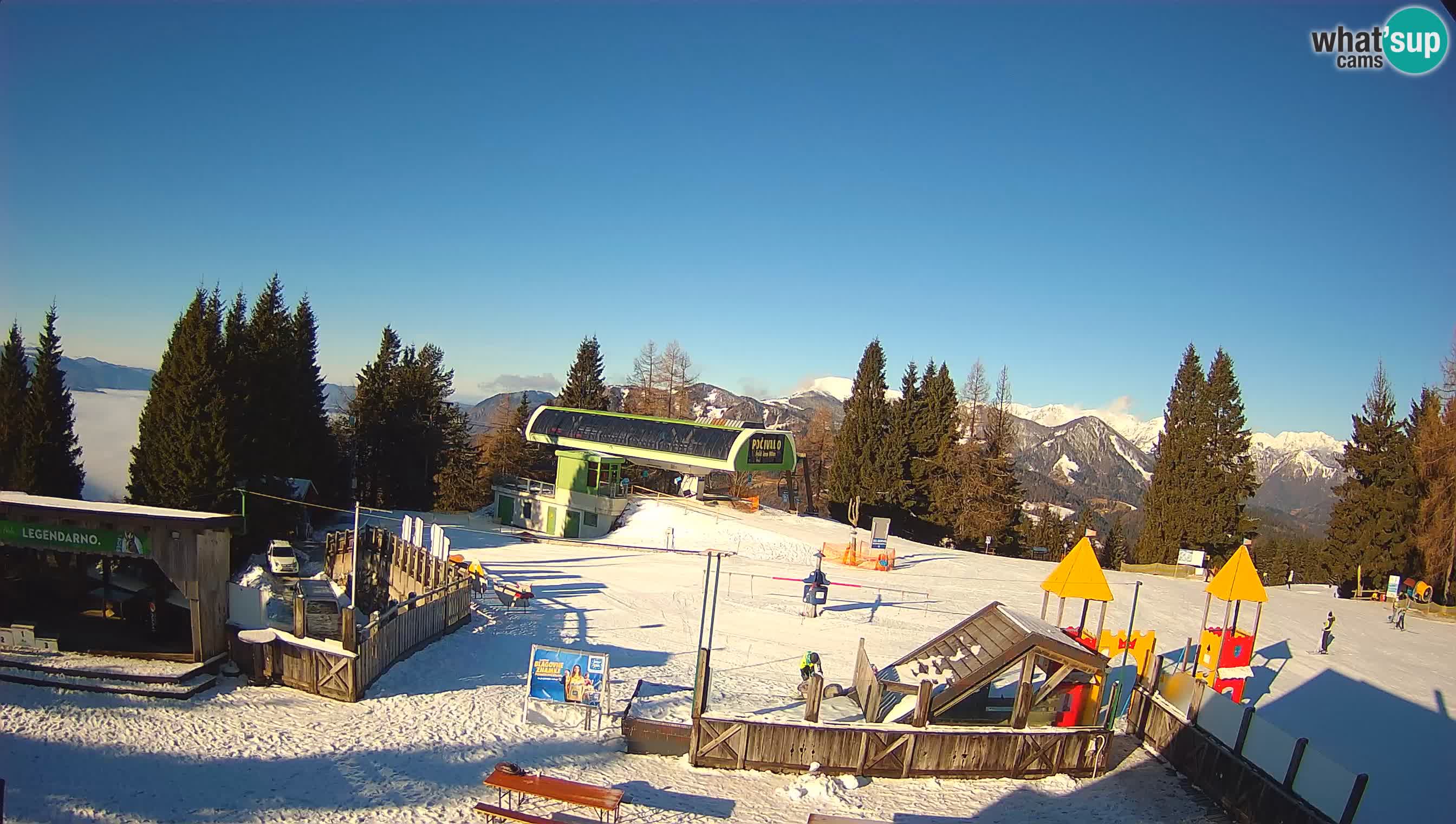 Spletna kamera Počivalo – Alpska Perla | Pogled v živo iz smučišča Cerkno