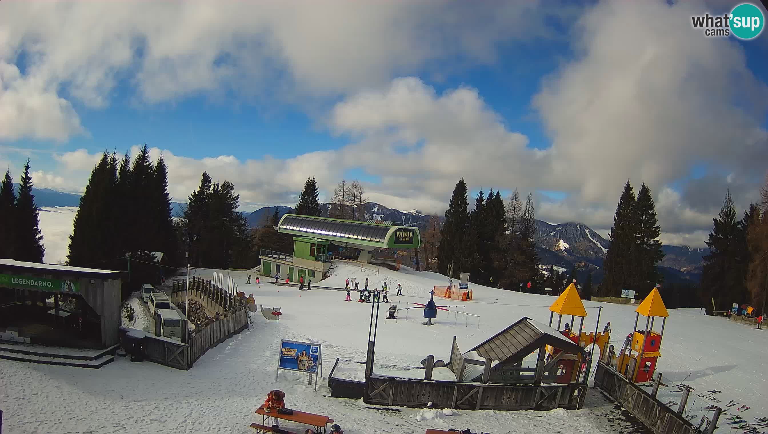 Webcam Počivalo – Alpska Perla | Vista live dalla stazione sciistica di Cerkno