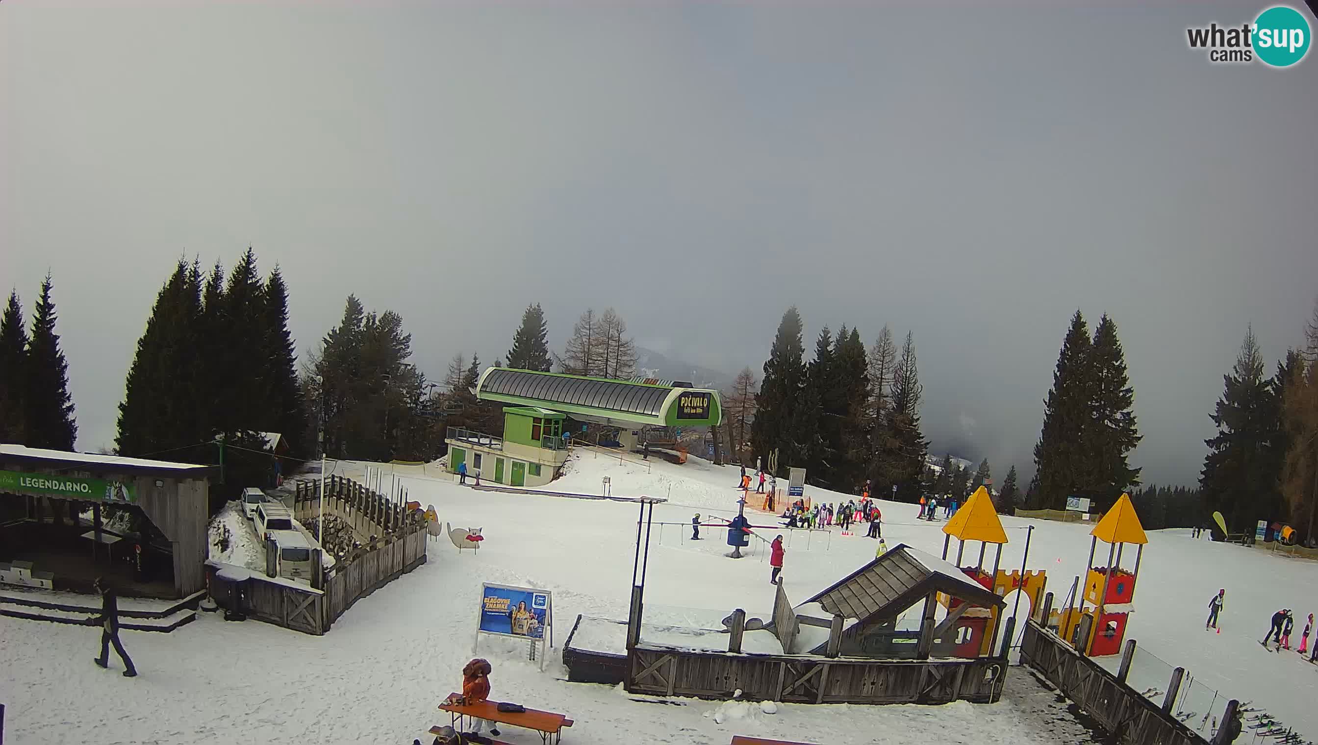 Spletna kamera Počivalo – Alpska Perla | Pogled v živo iz smučišča Cerkno