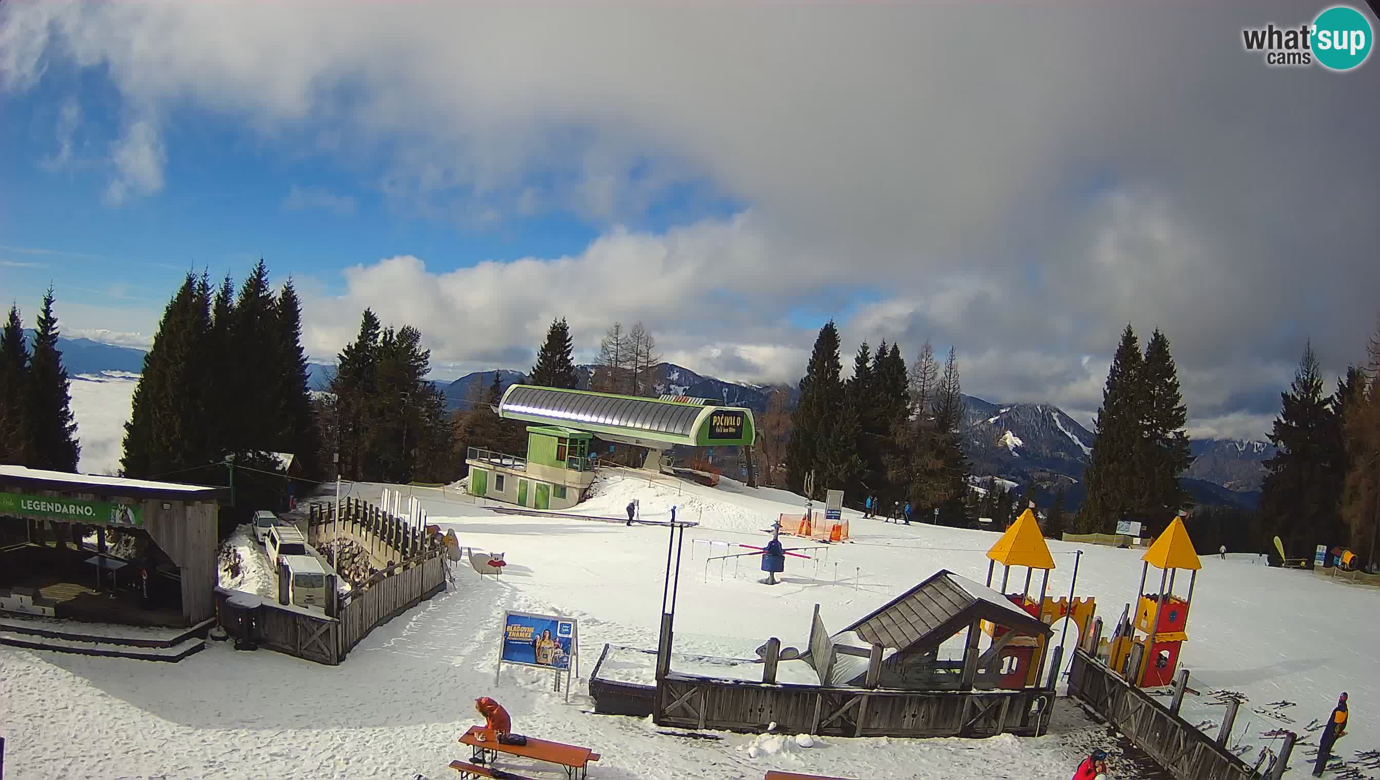 Webcam Počivalo – Alpska Perla | Live View from Cerkno Ski Resort