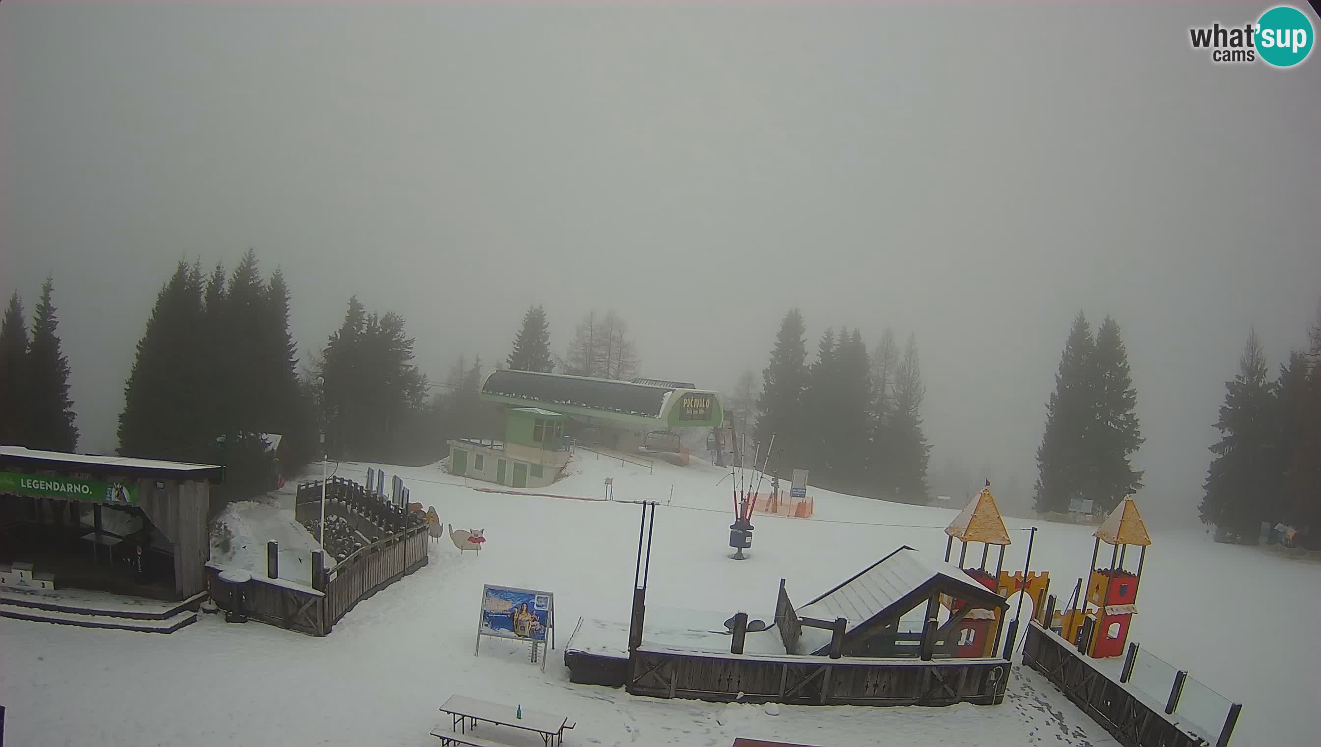 Cámara web Počivalo – Alpska Perla | Vista en vivo desde la estación de esquí Cerkno