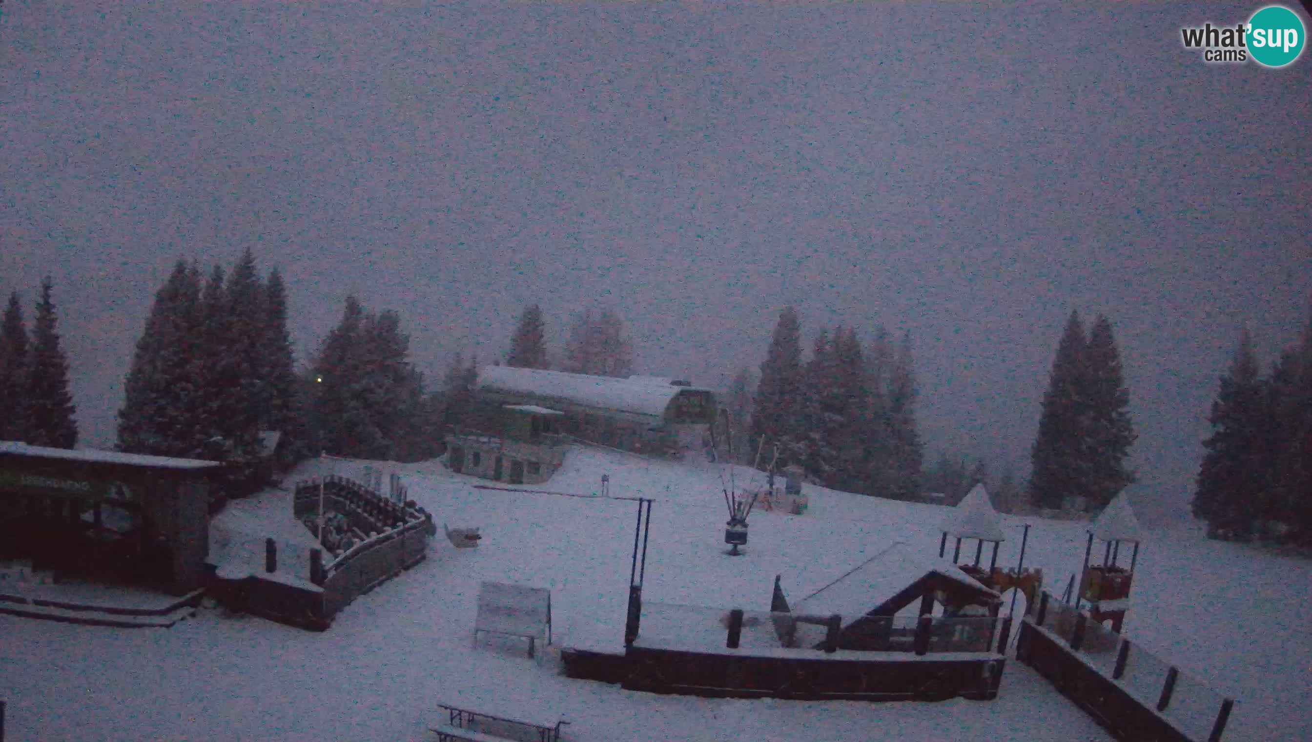 Webcam Počivalo – Alpska Perla | Vista live dalla stazione sciistica di Cerkno